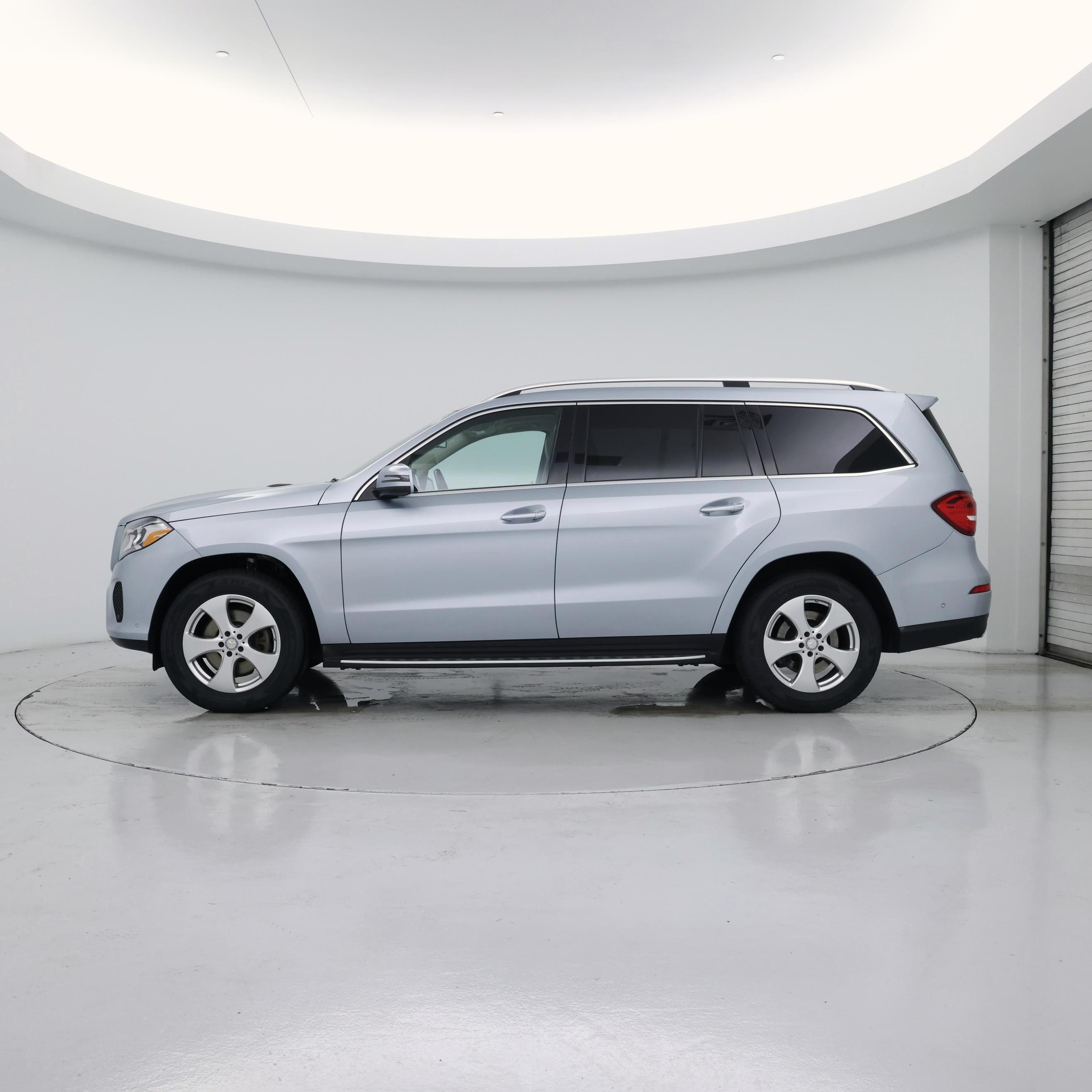 Thumbnail: 2017 Mercedes-Benz GLS - 3