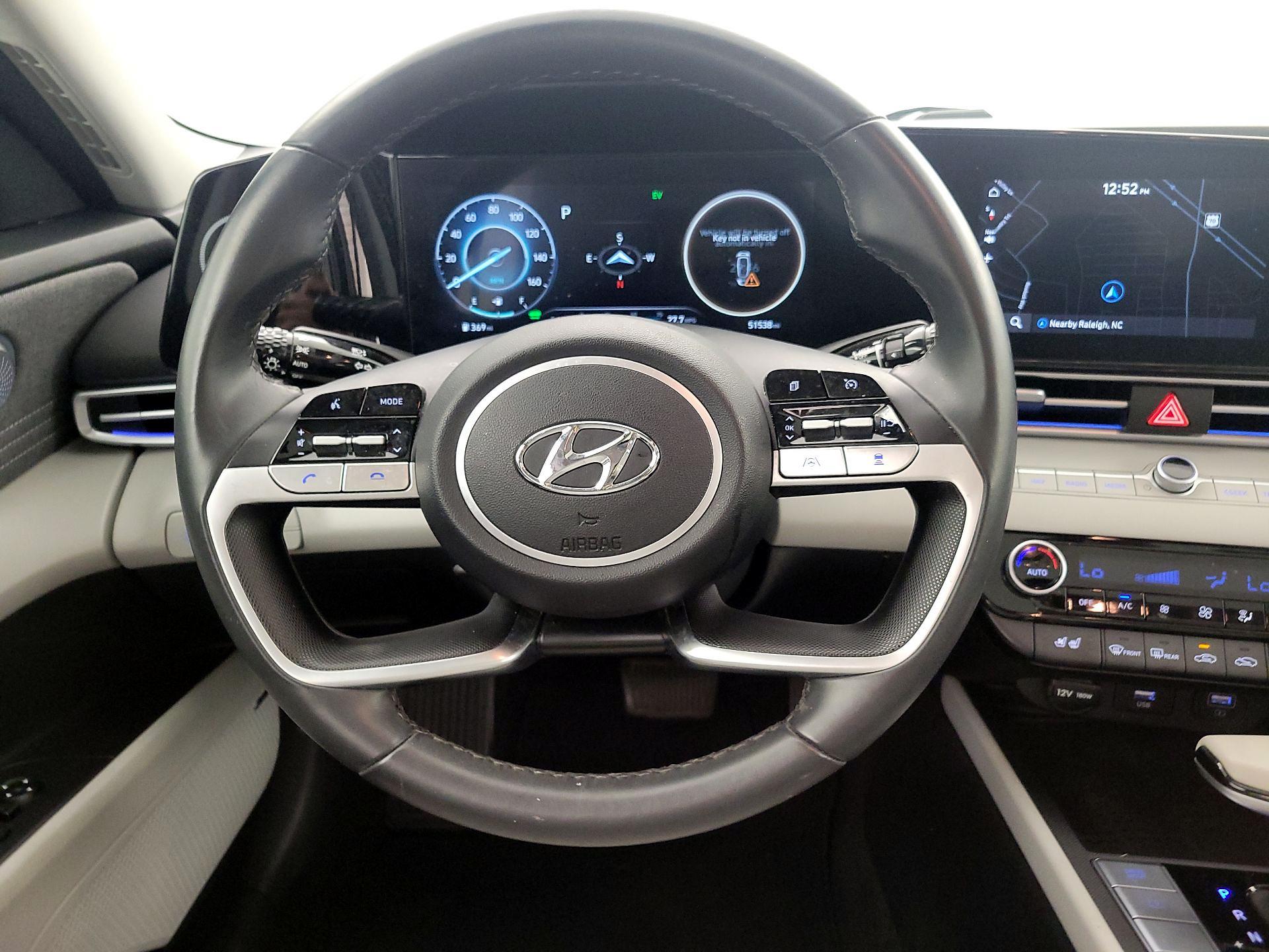 Thumbnail: 2023 Hyundai Elantra - 10