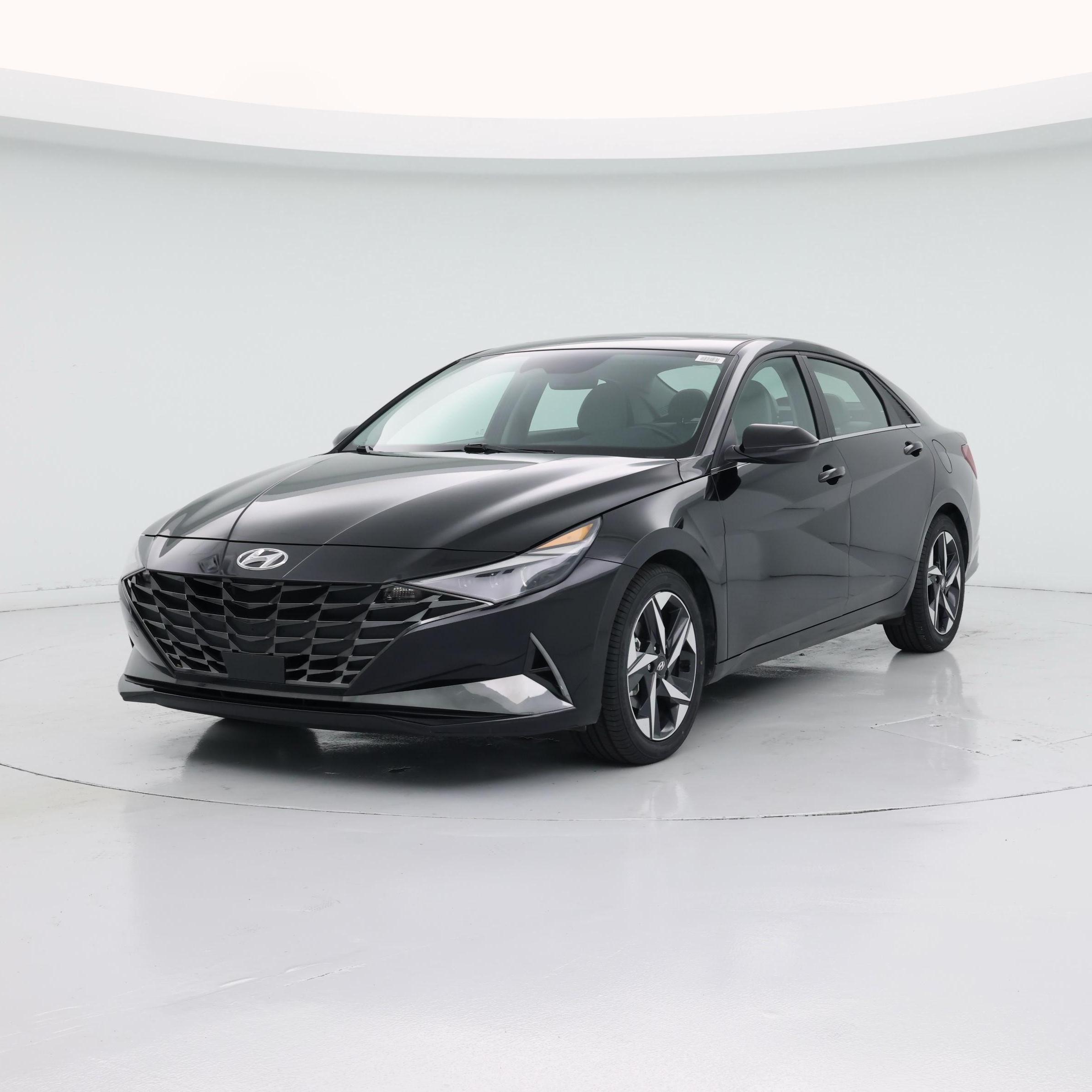 Thumbnail: 2023 Hyundai Elantra - 4