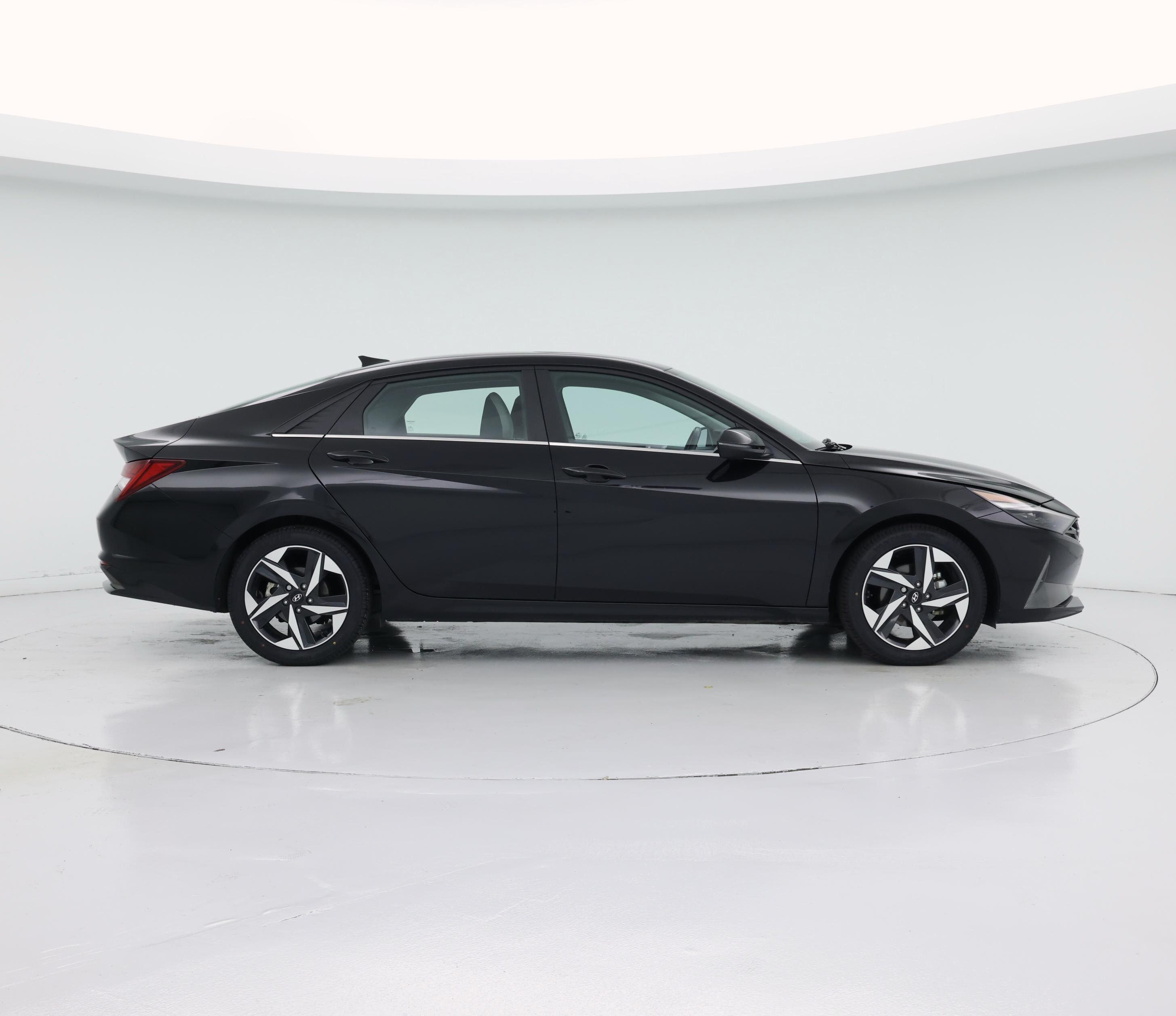 Thumbnail: 2023 Hyundai Elantra - 7
