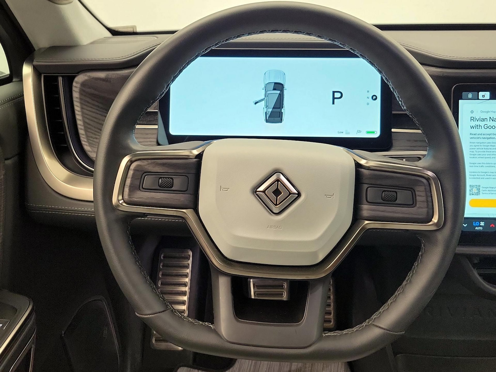 2023 Rivian R1S Adventure - Photo 11