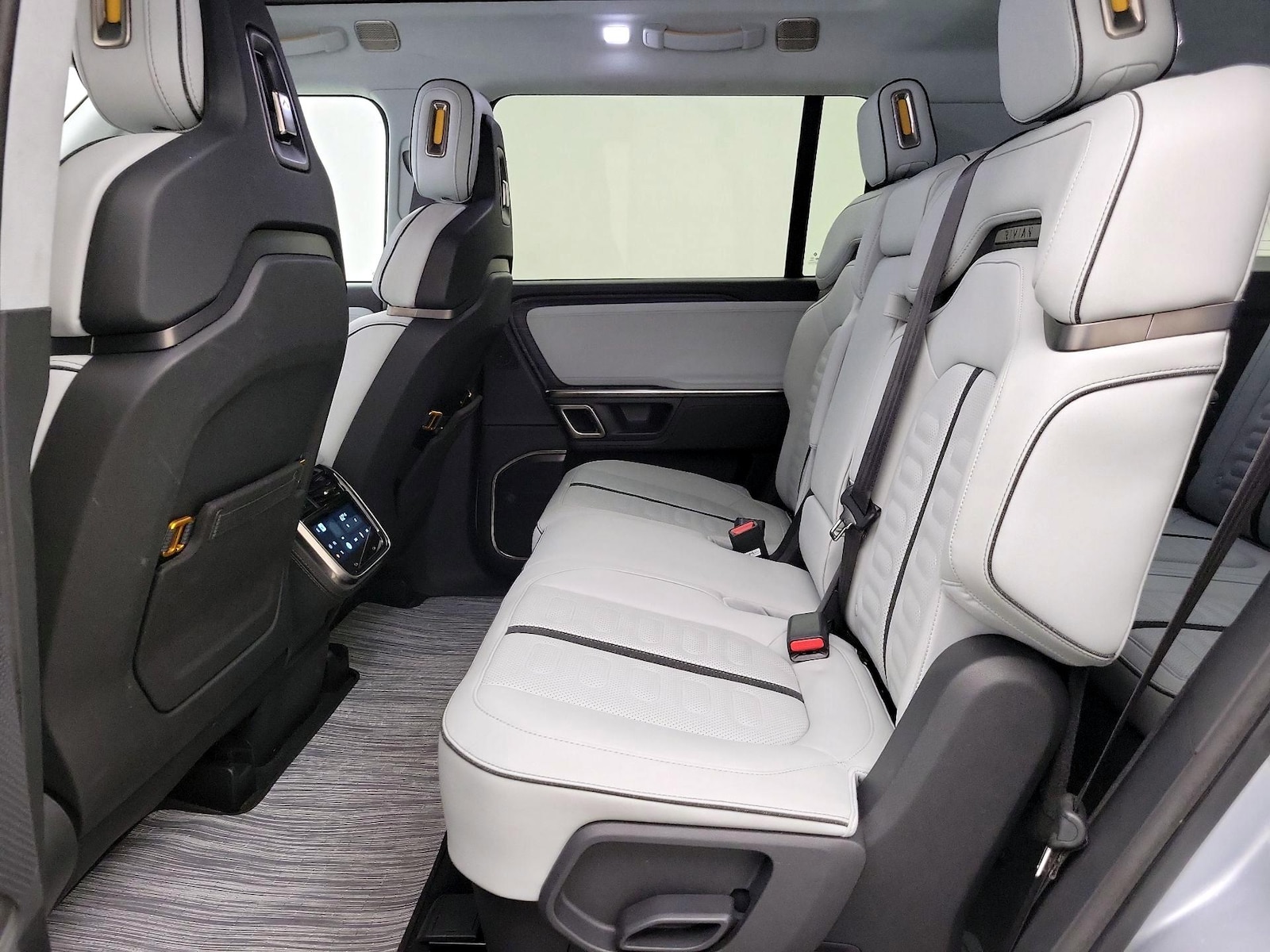 2023 Rivian R1S Adventure - Photo 20