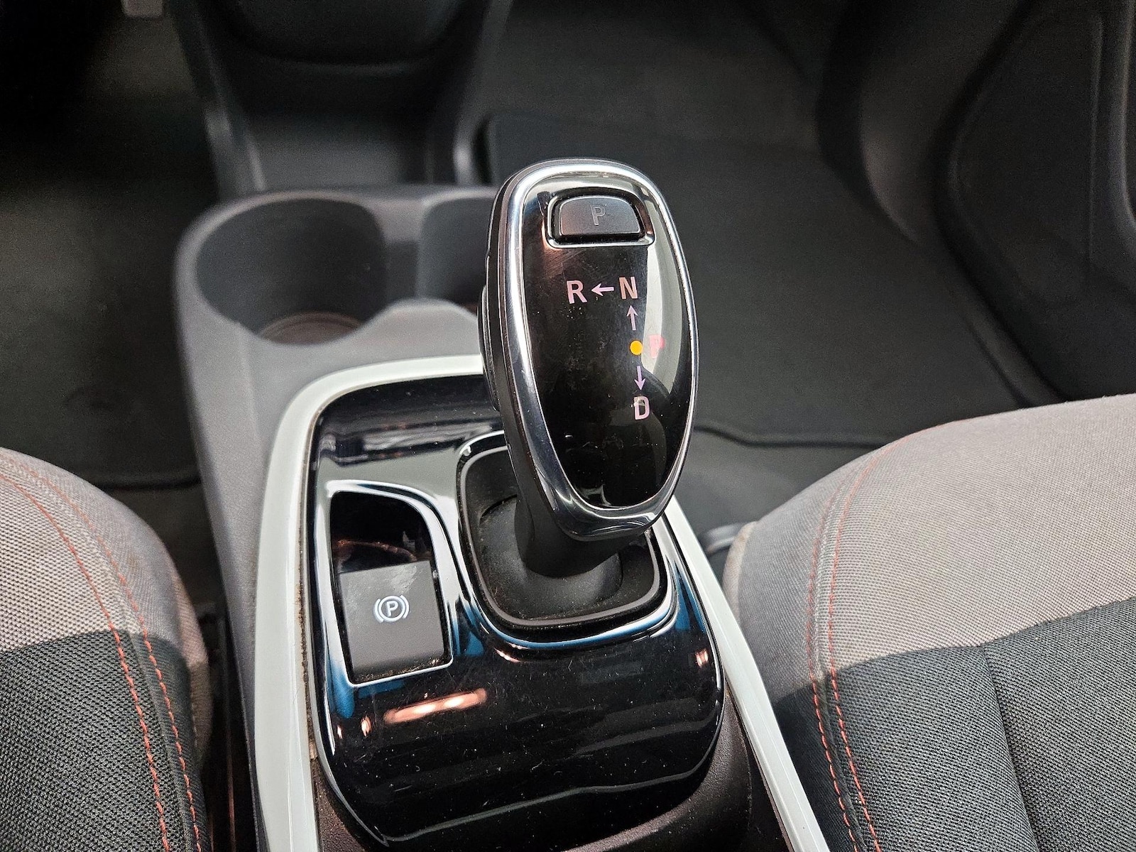 2021 Chevrolet Bolt EV LT - Photo 18