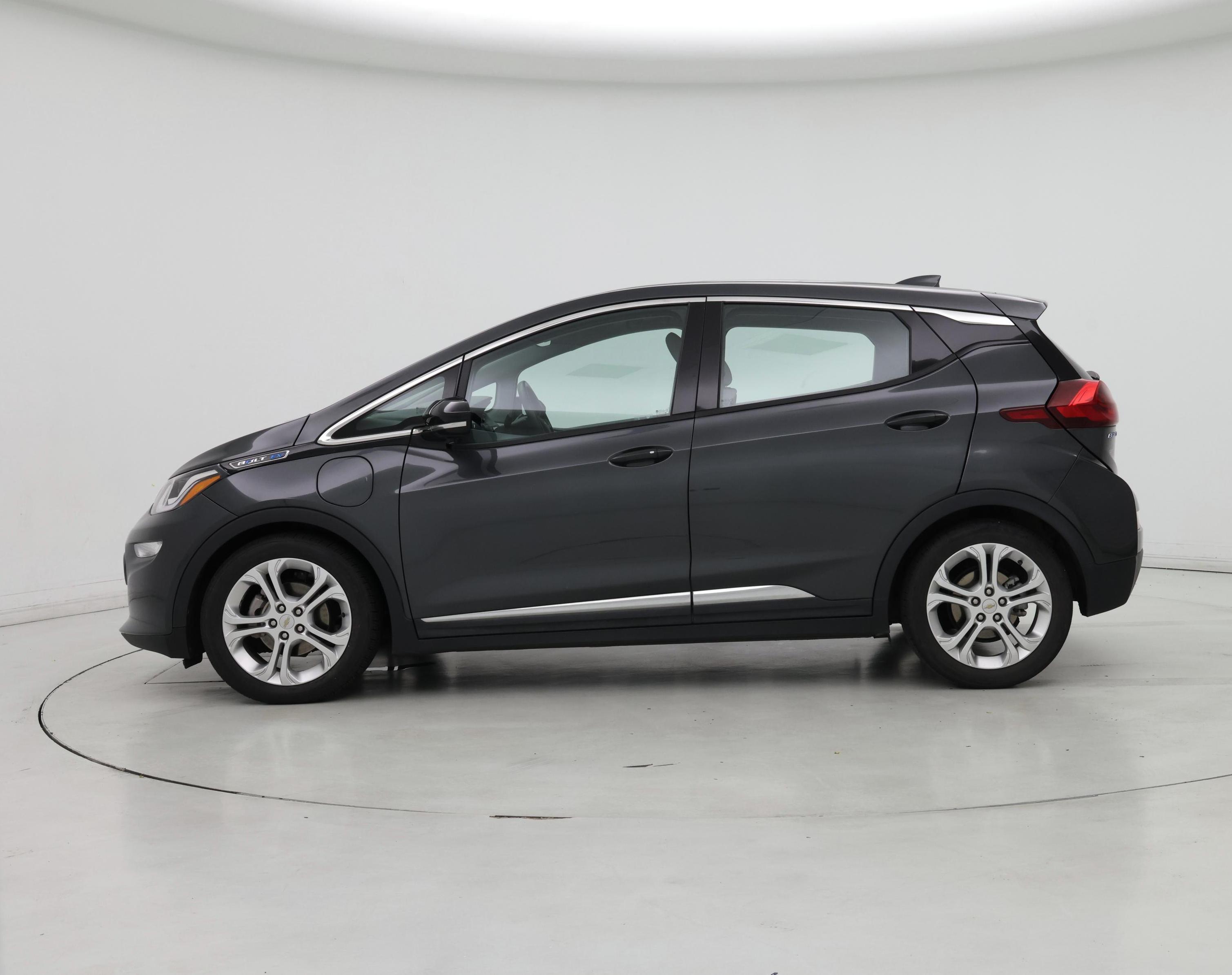 Thumbnail: 2021 Chevrolet Bolt EV - 3