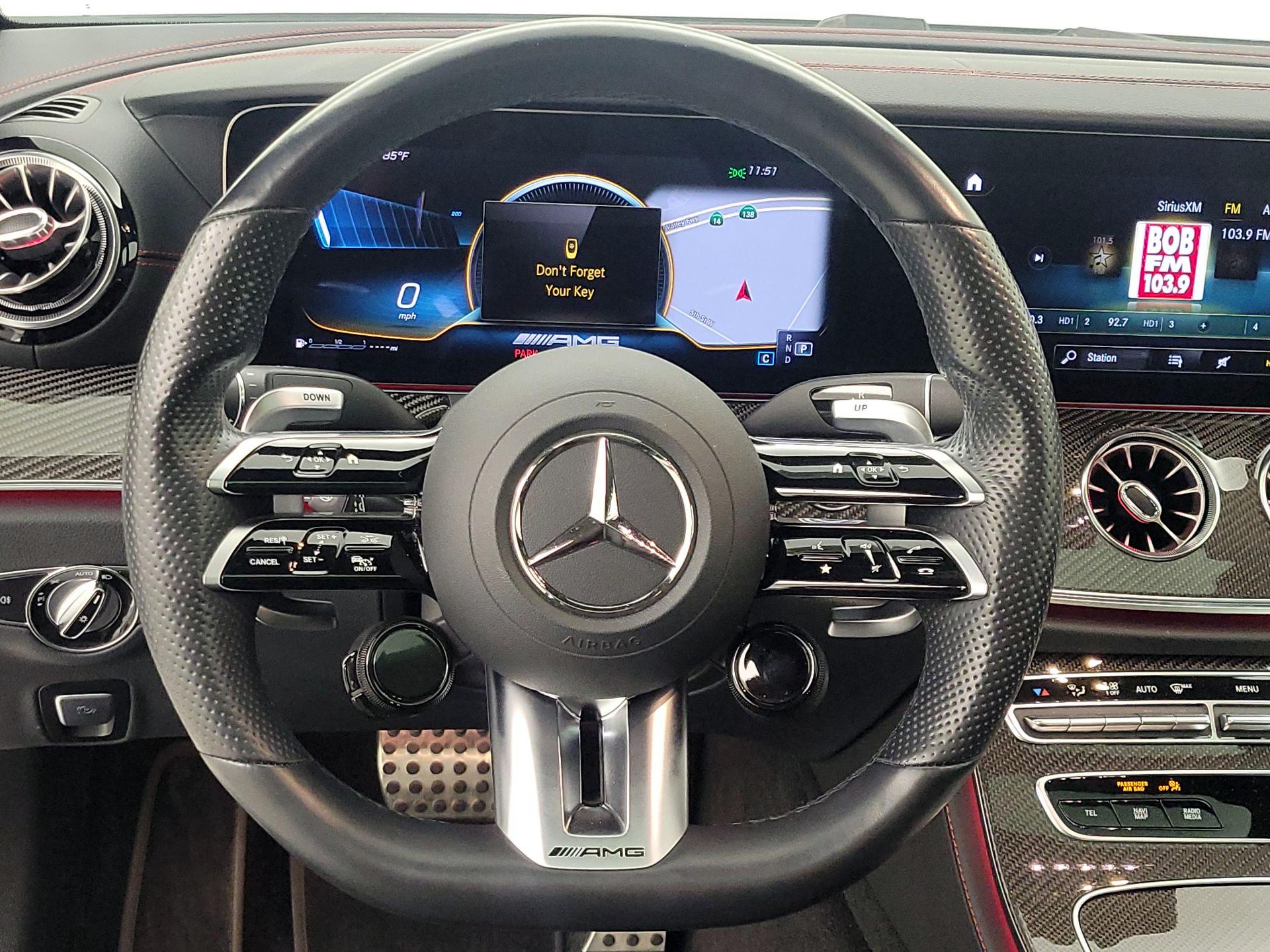 Thumbnail: 2022 Mercedes-Benz E-Class - 10