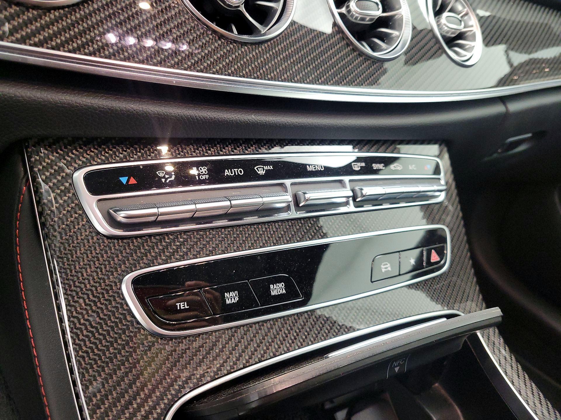Thumbnail: 2022 Mercedes-Benz E-Class - 16