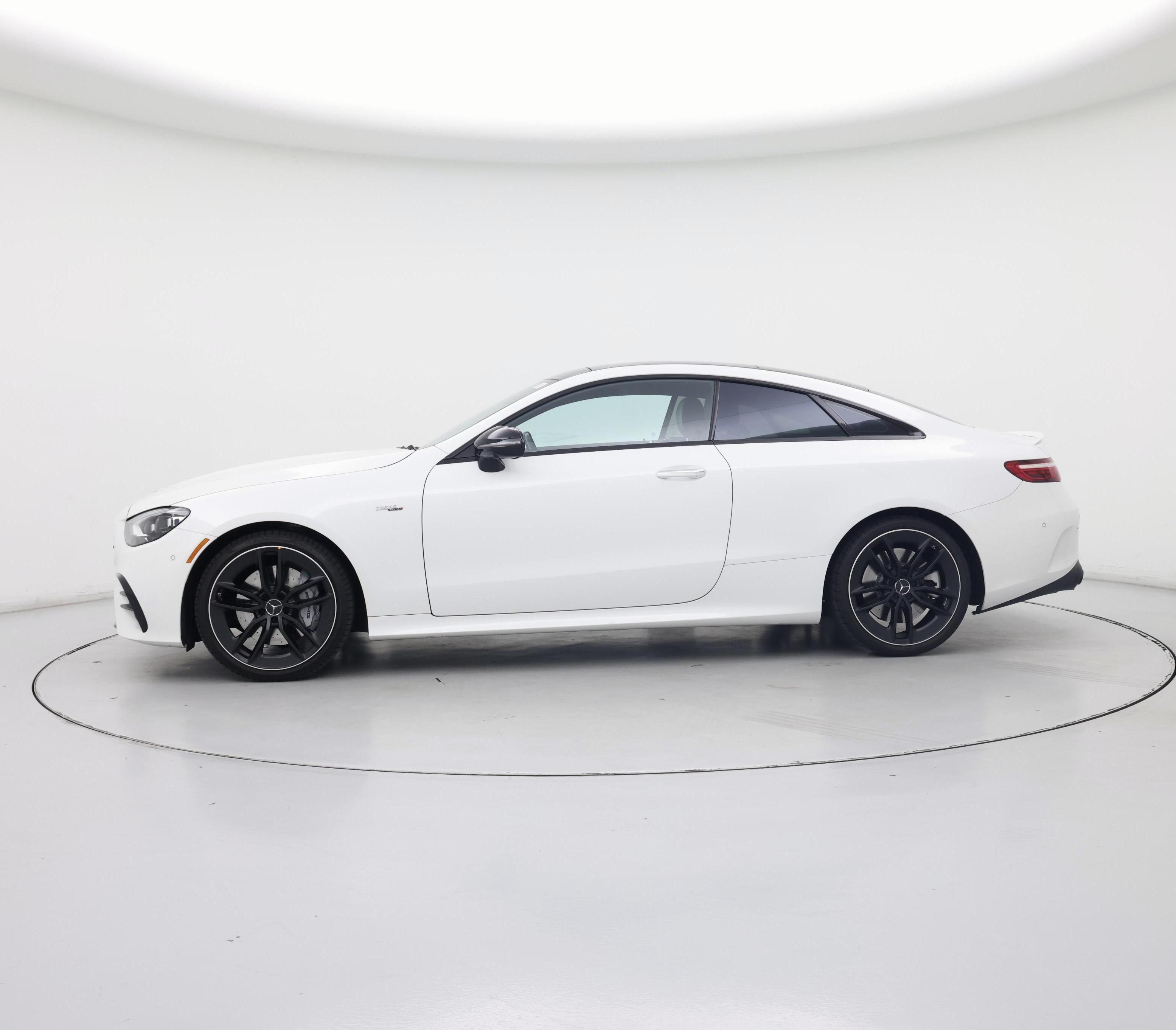 Thumbnail: 2022 Mercedes-Benz E-Class - 3