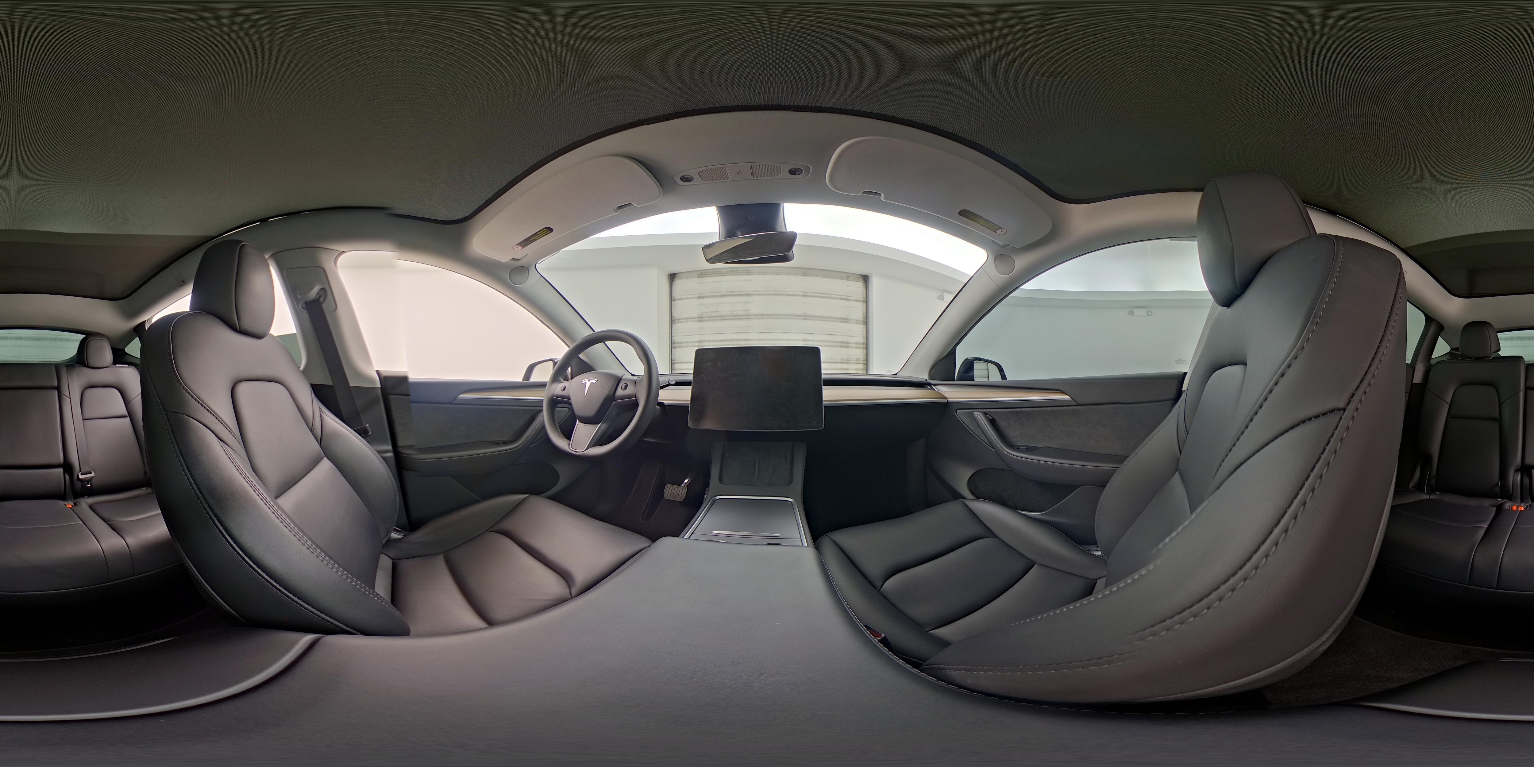 2025 Tesla Model Y Long Range - Photo 24