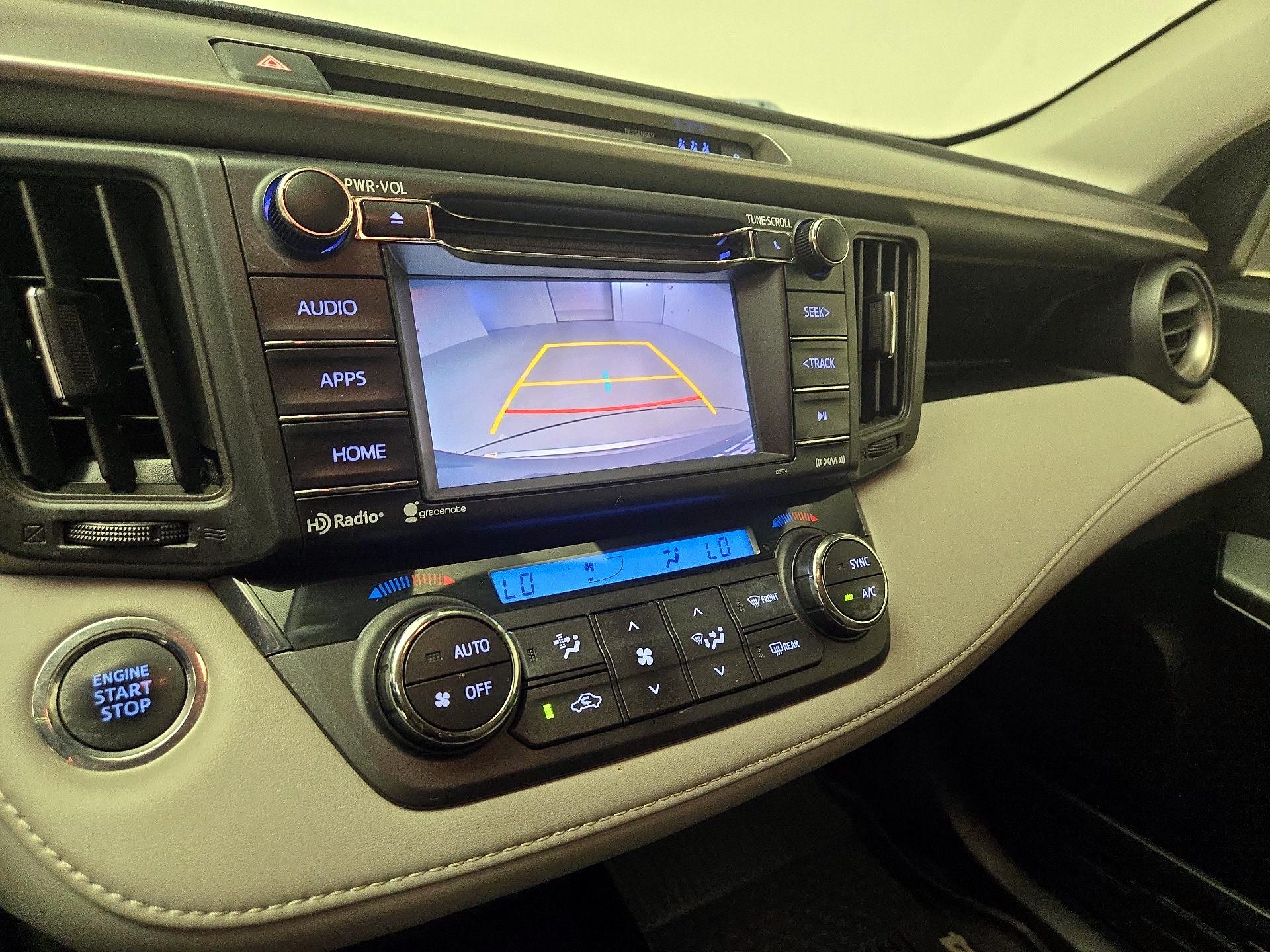 Thumbnail: 2018 Toyota RAV4 - 14