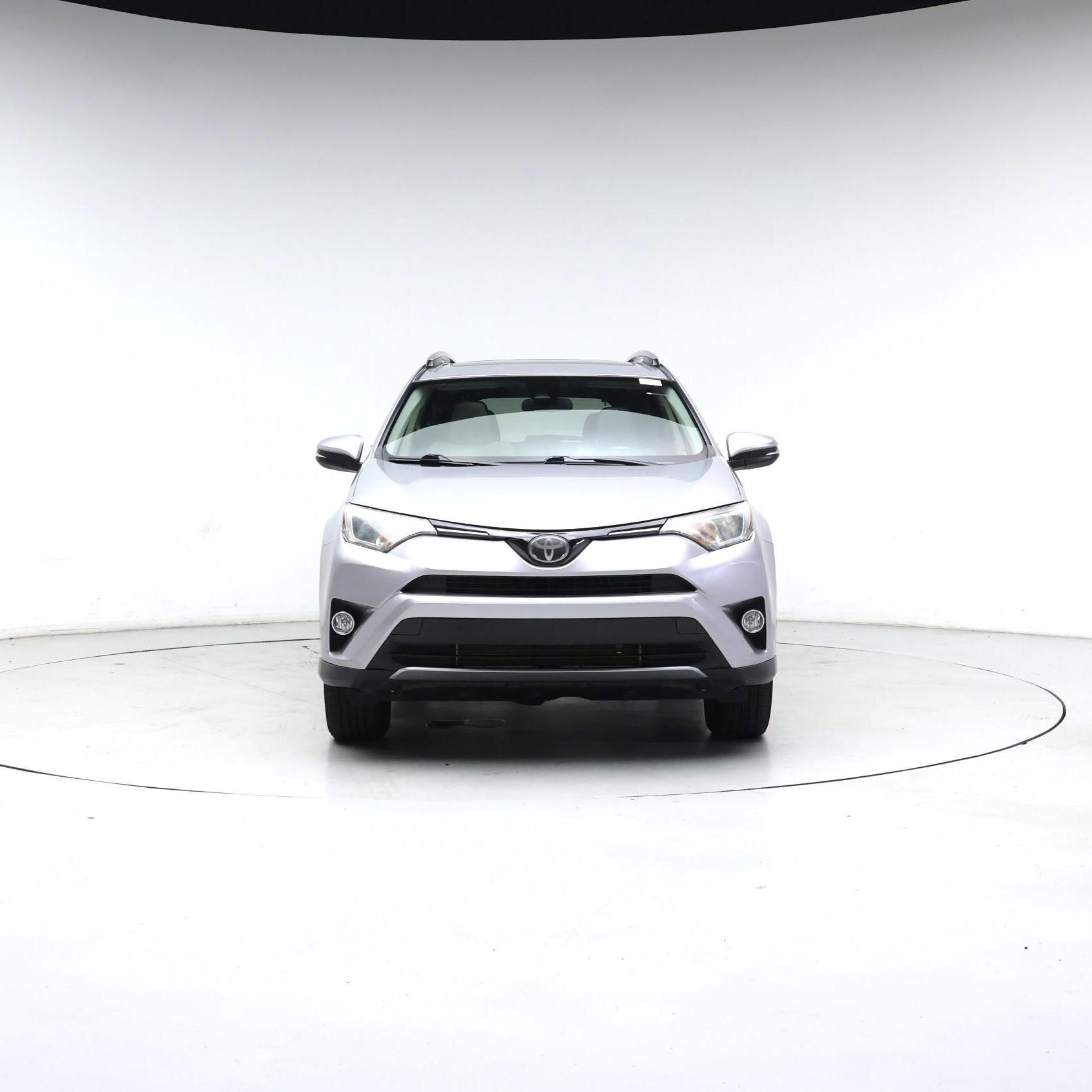 Thumbnail: 2018 Toyota RAV4 - 5