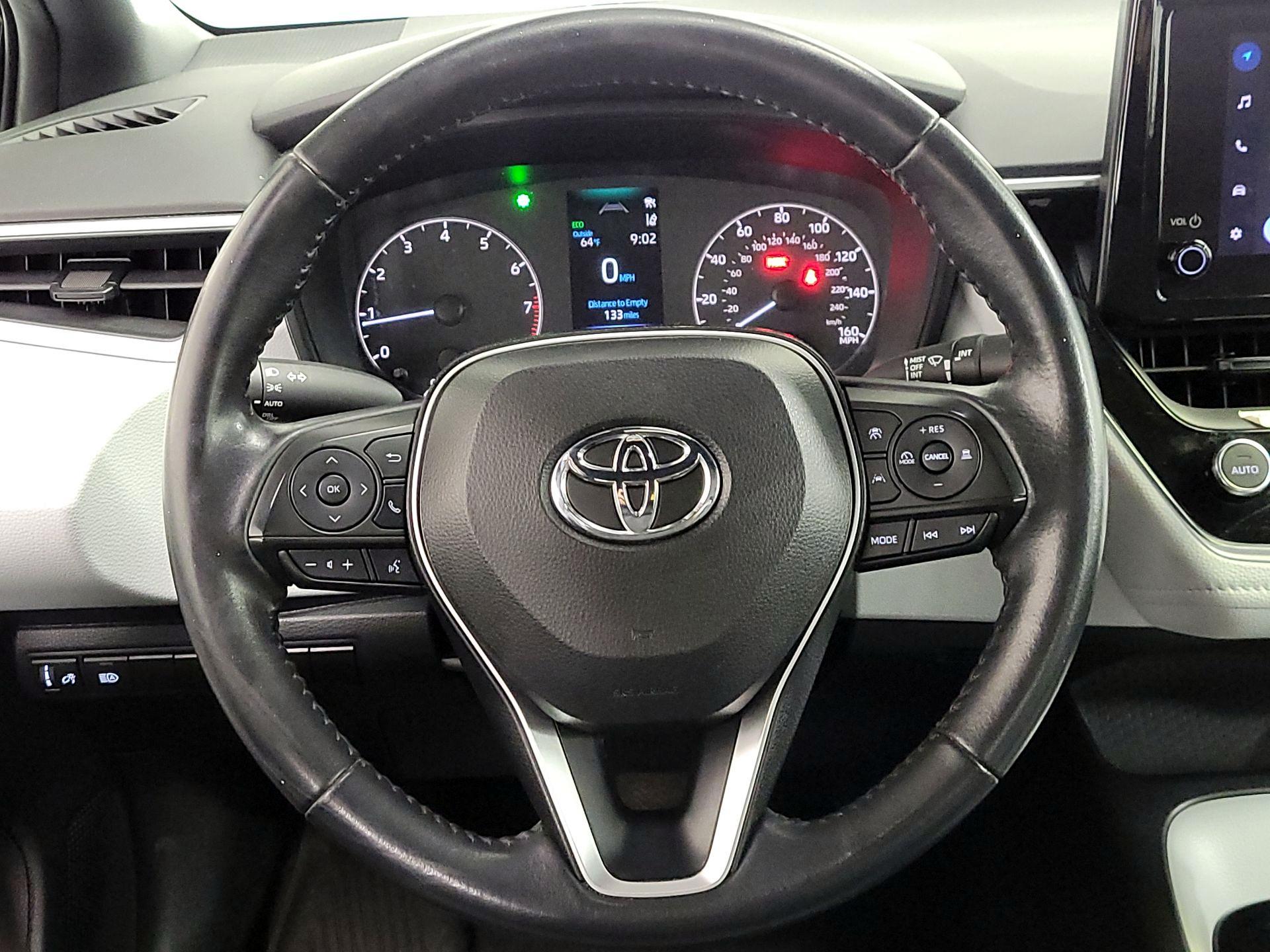Thumbnail: 2023 Toyota Corolla - 10