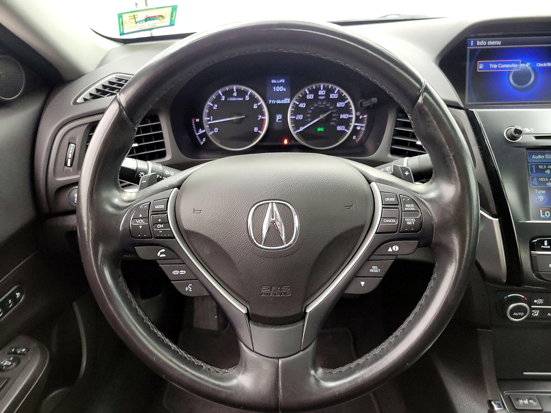 Thumbnail: 2017 Acura ILX - 10