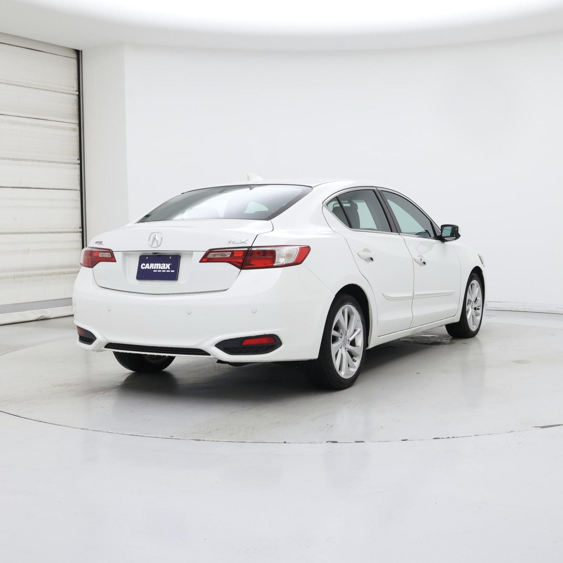Thumbnail: 2017 Acura ILX - 8