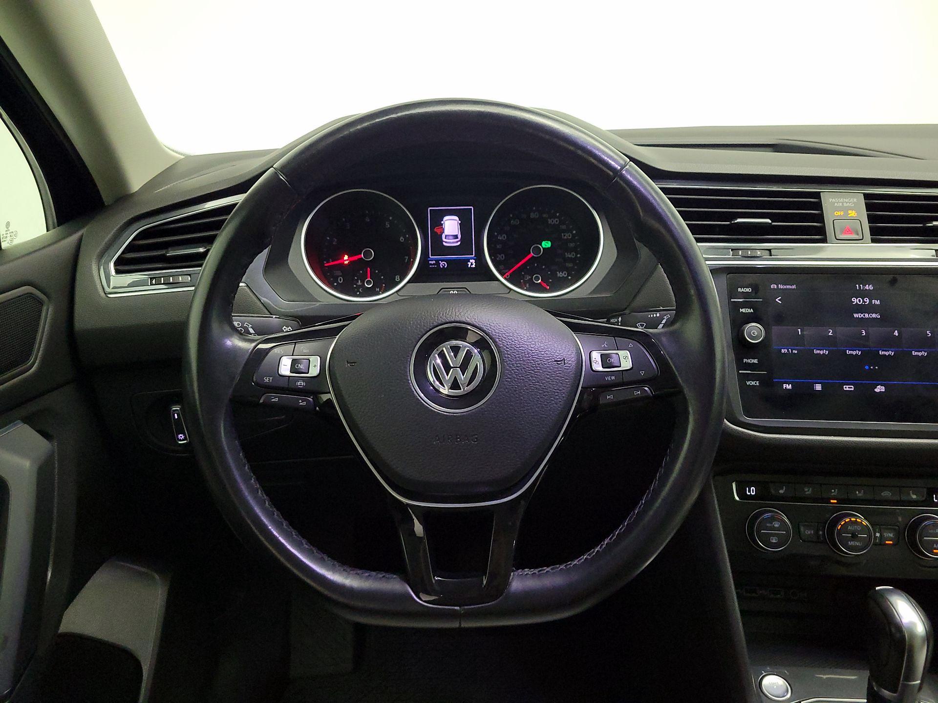 Thumbnail: 2019 Volkswagen Tiguan - 10