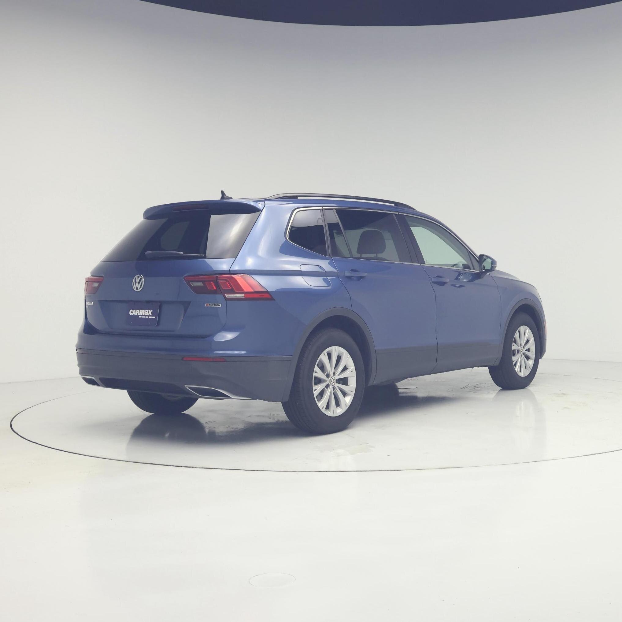 Thumbnail: 2019 Volkswagen Tiguan - 8