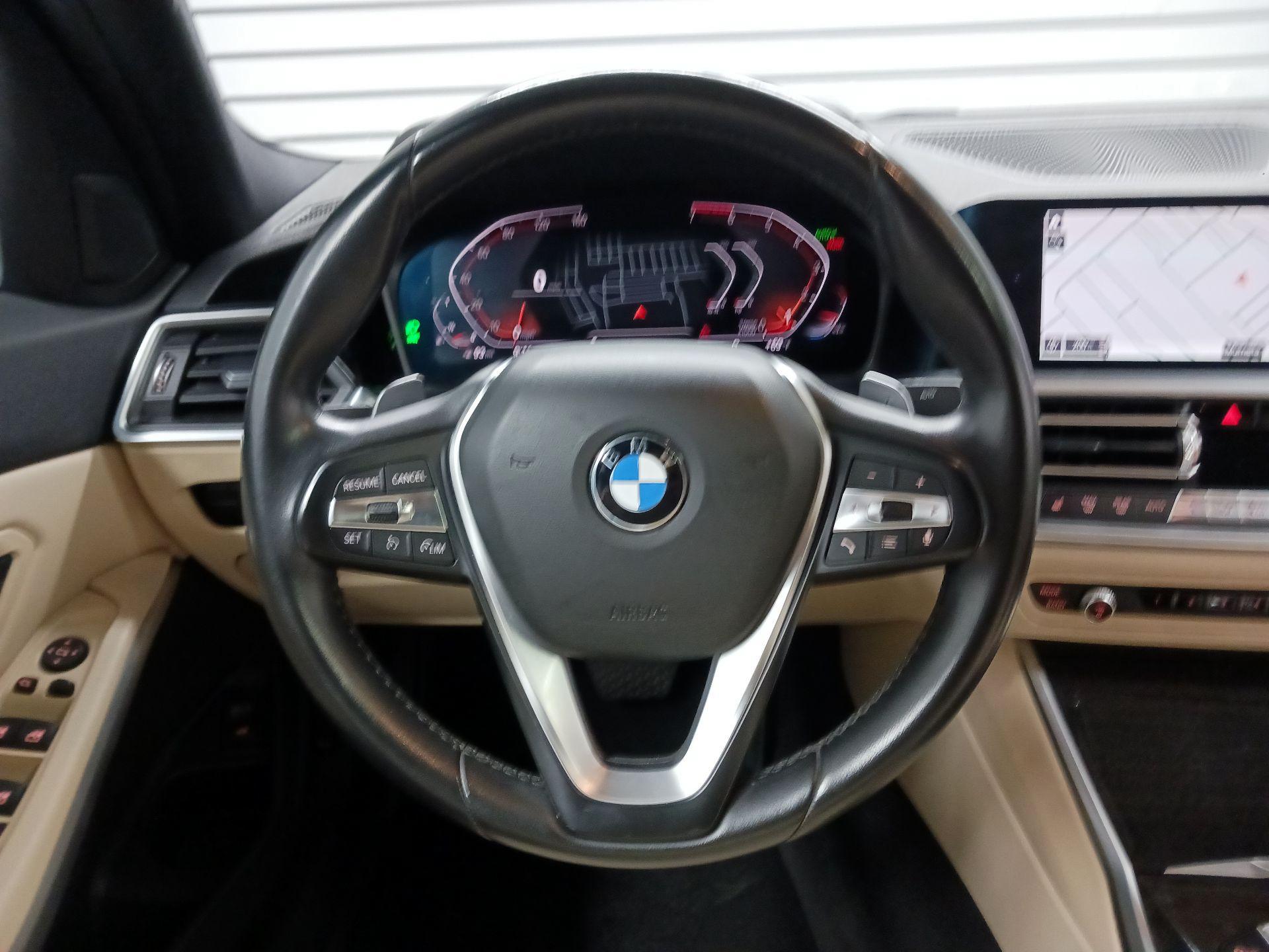 Thumbnail: 2020 BMW 3 Series - 10