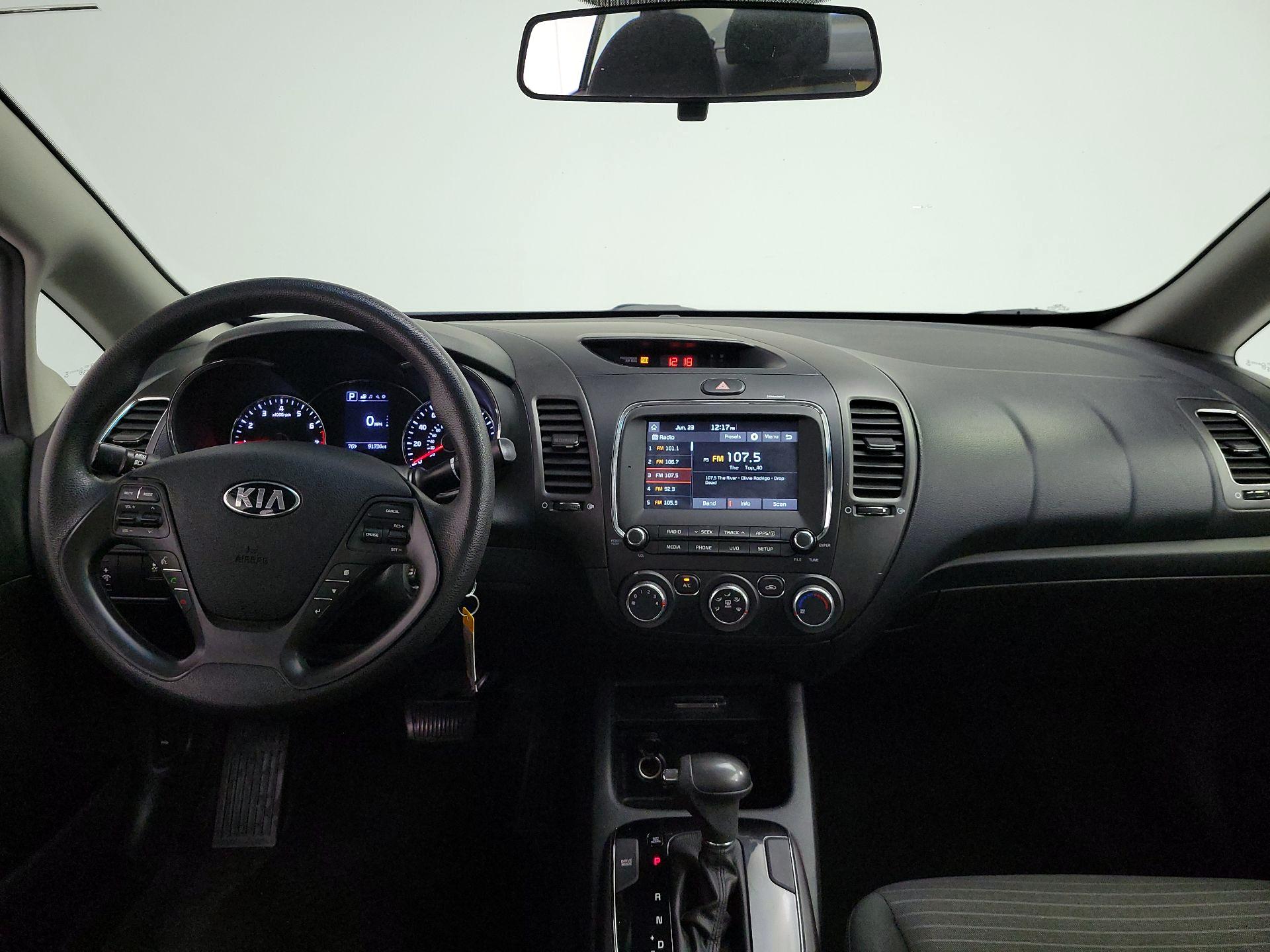 Thumbnail: 2018 Kia Forte - 9