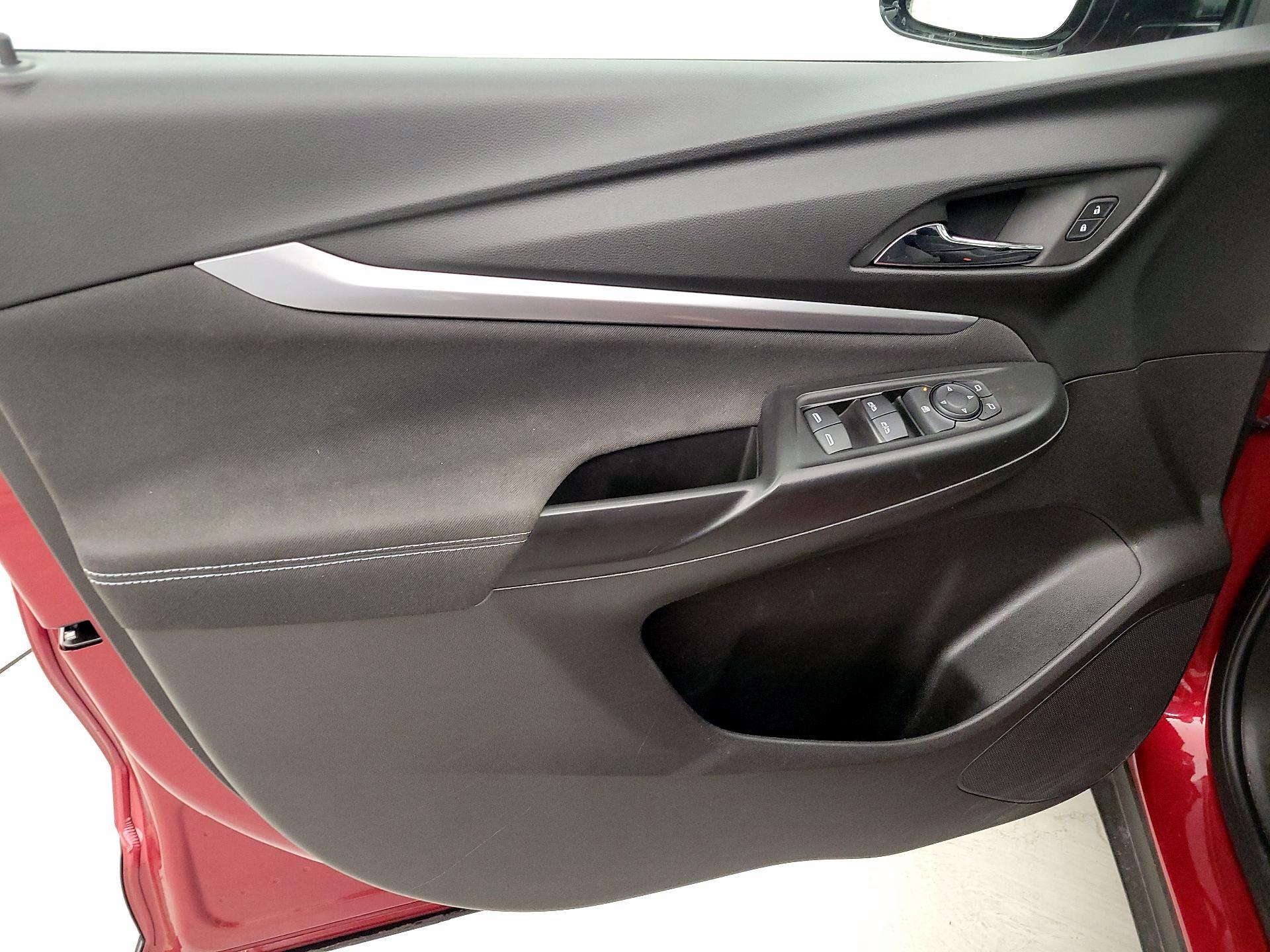 Thumbnail: 2023 Chevrolet Bolt EUV - 12
