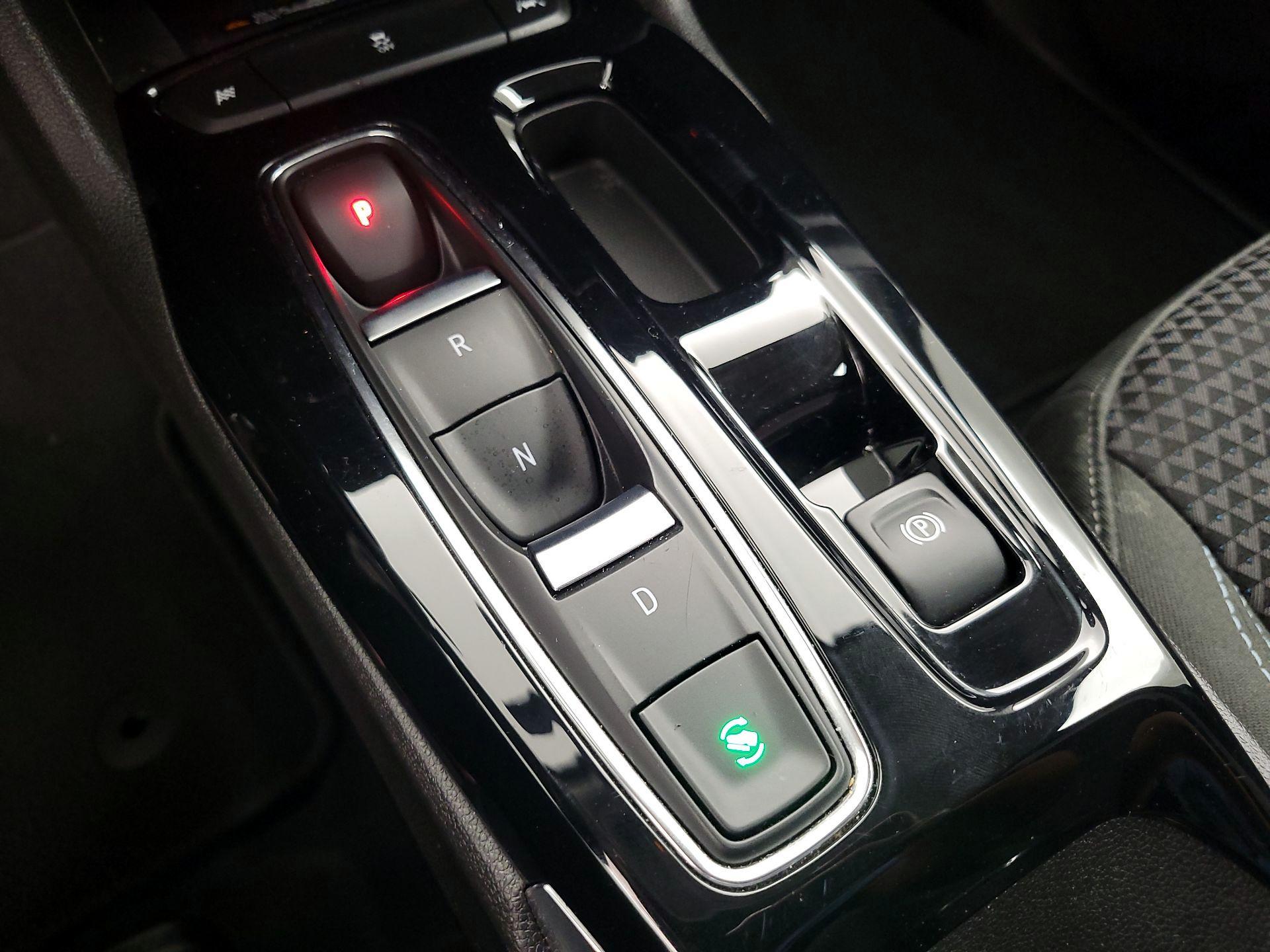 Thumbnail: 2023 Chevrolet Bolt EUV - 17