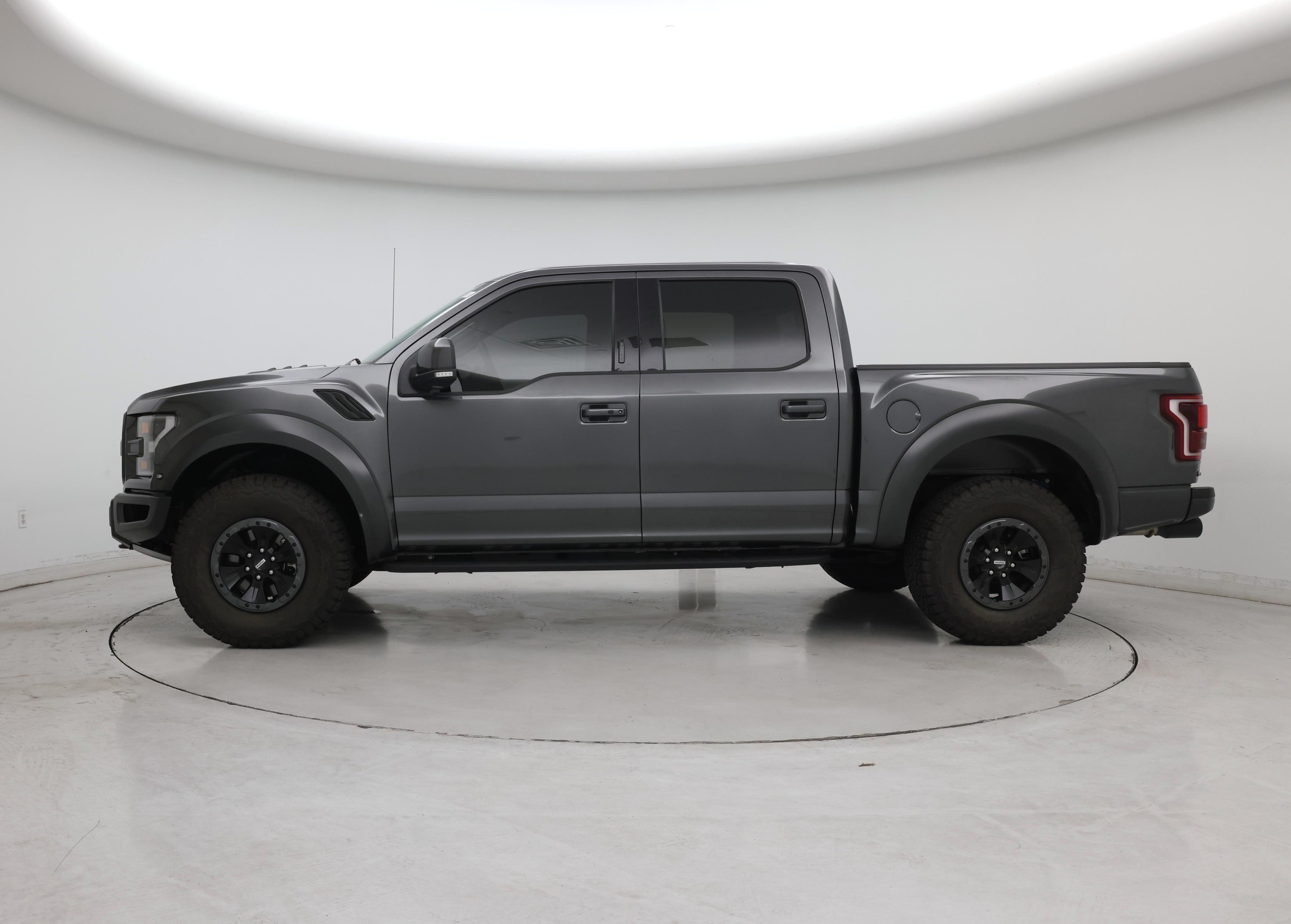 Thumbnail: 2017 Ford F-150 - 3