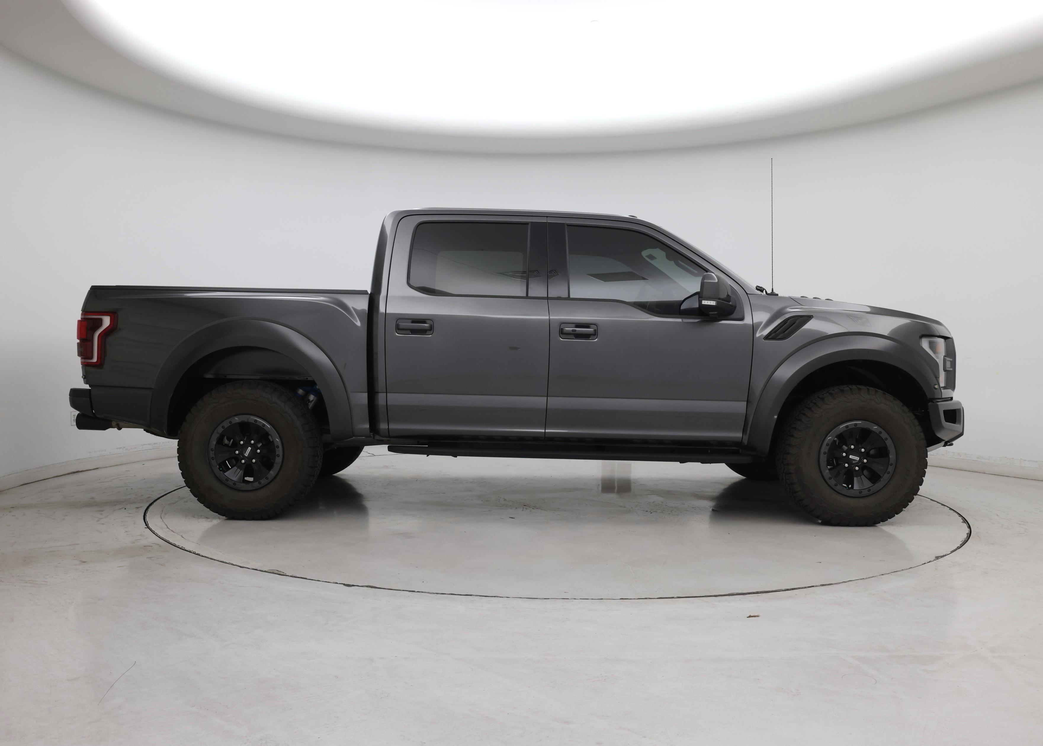 Thumbnail: 2017 Ford F-150 - 7