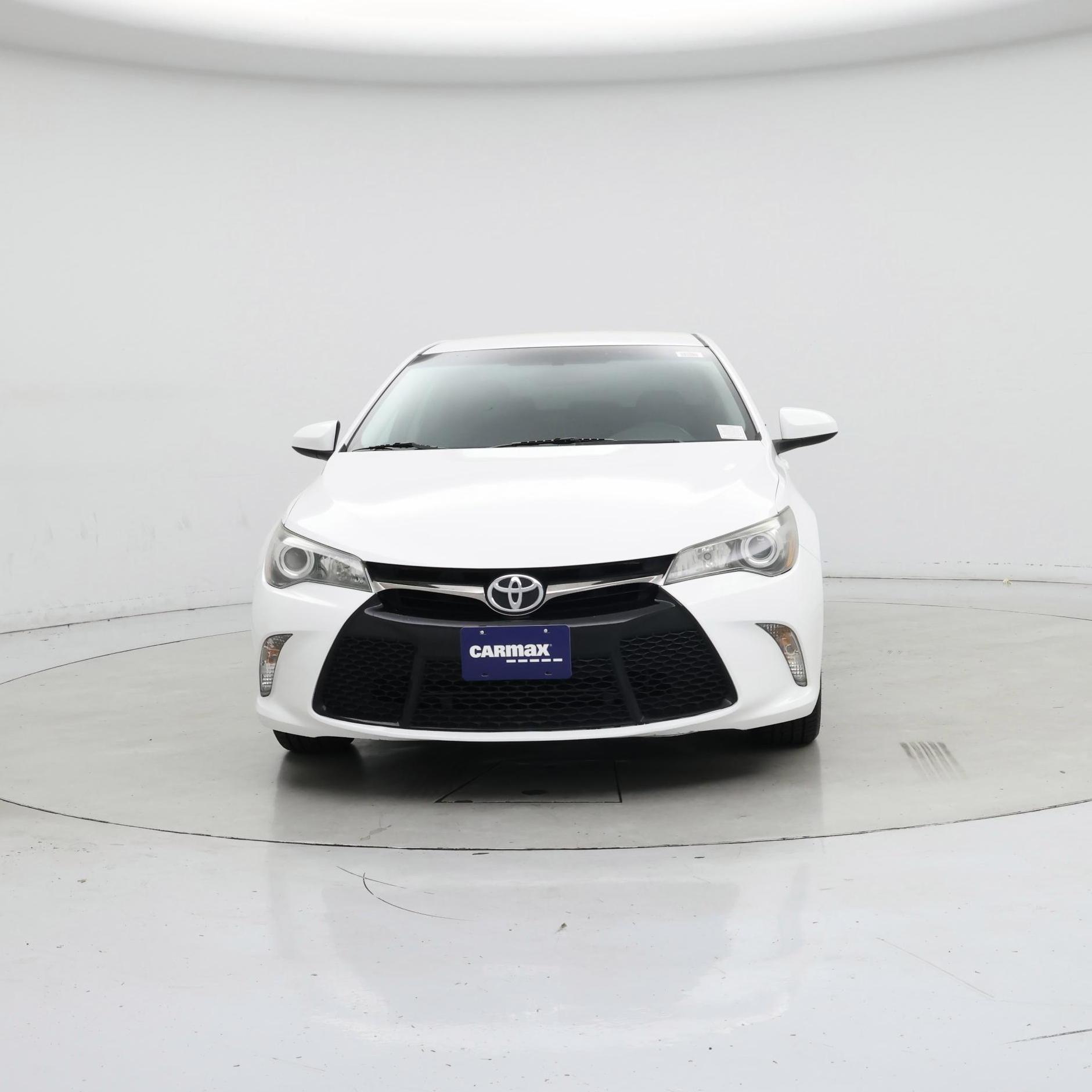 Thumbnail: 2016 Toyota Camry - 5
