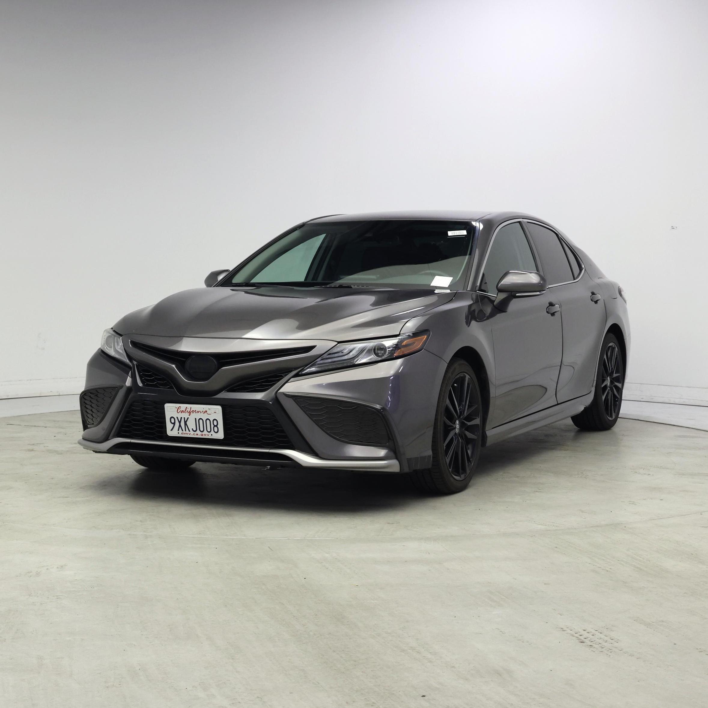Thumbnail: 2022 Toyota Camry - 4