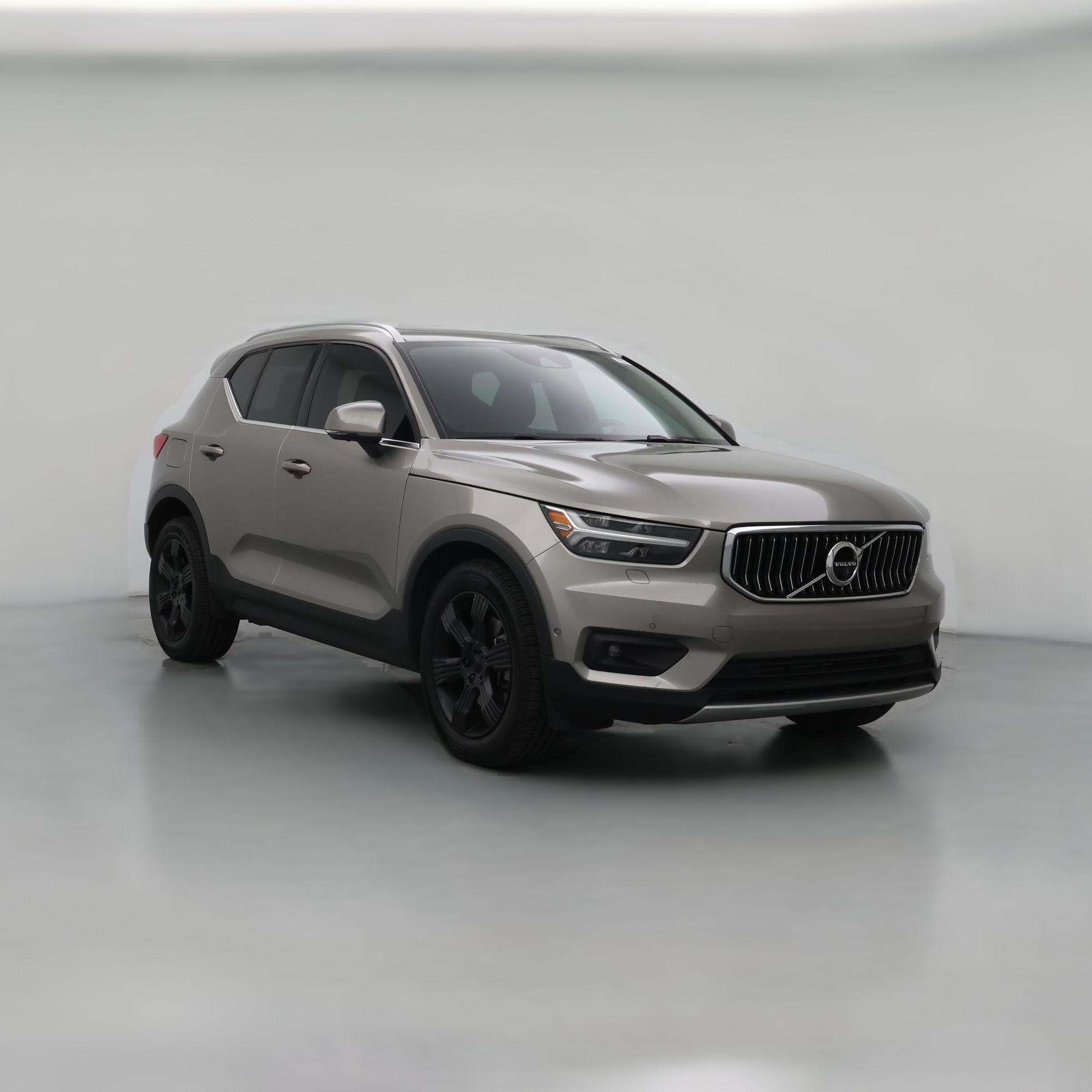 Thumbnail: 2020 Volvo XC40 - 1