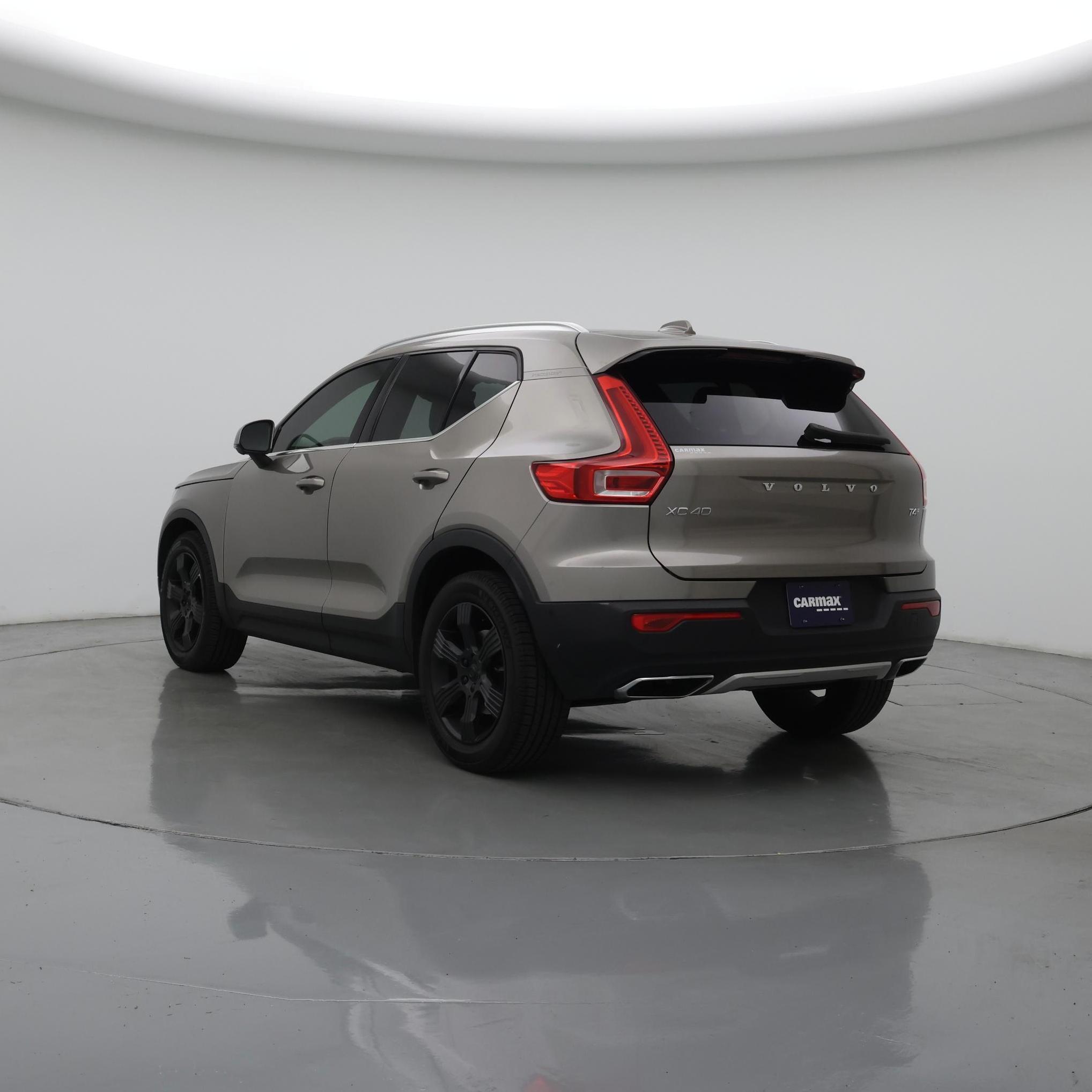 Thumbnail: 2020 Volvo XC40 - 2