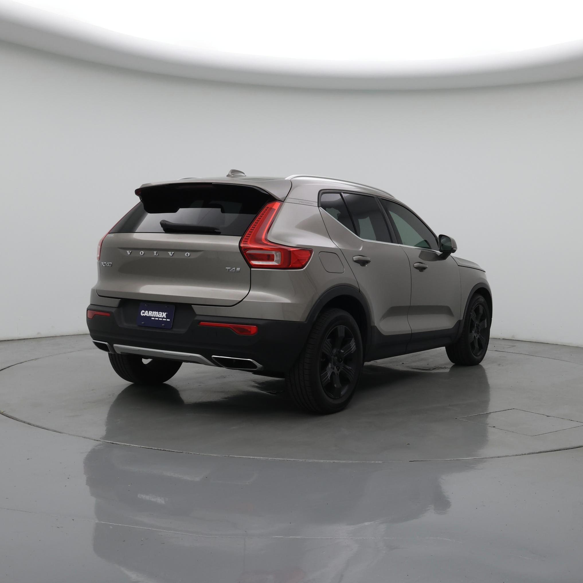 Thumbnail: 2020 Volvo XC40 - 8