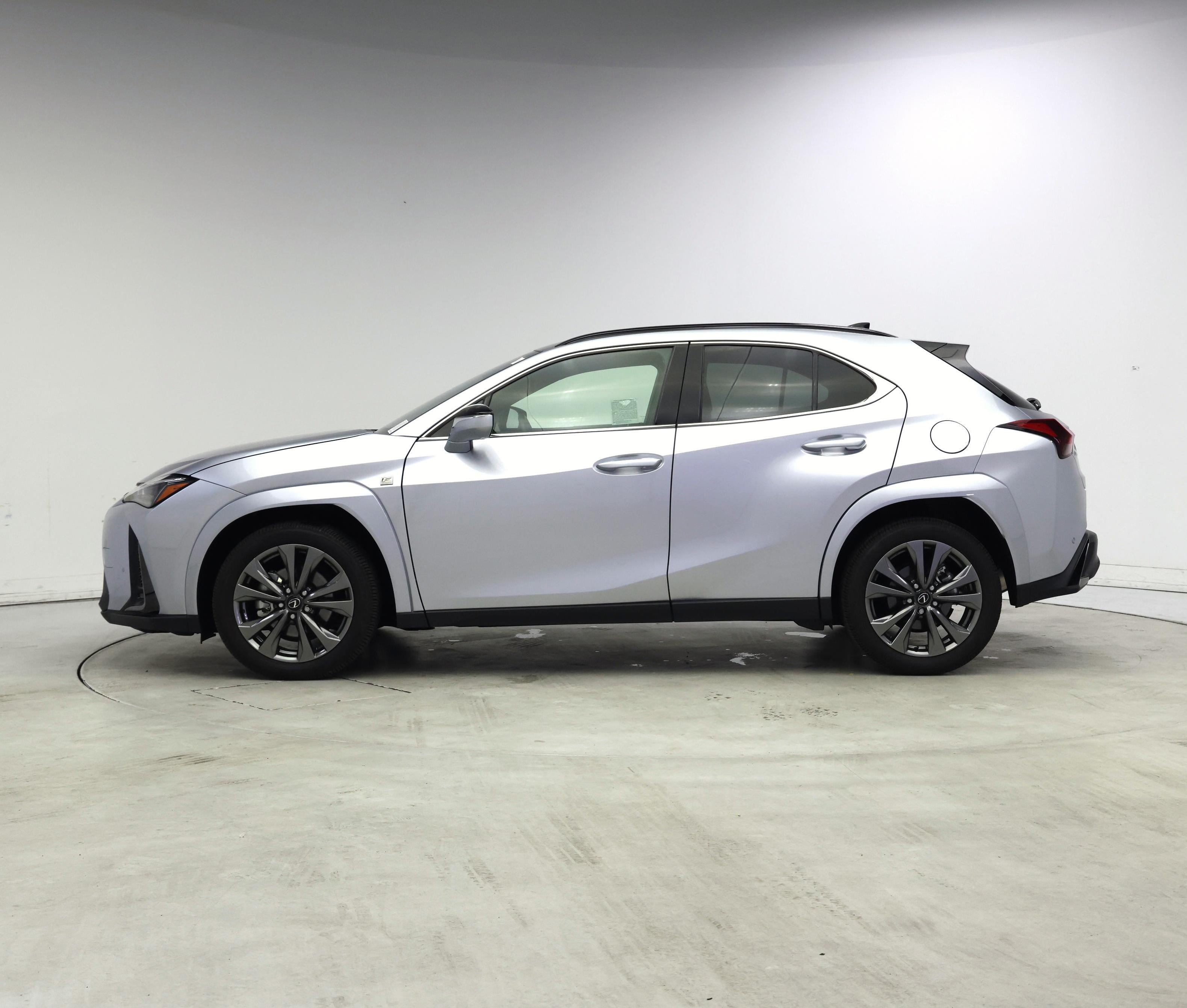 Thumbnail: 2025 Lexus UX - 3