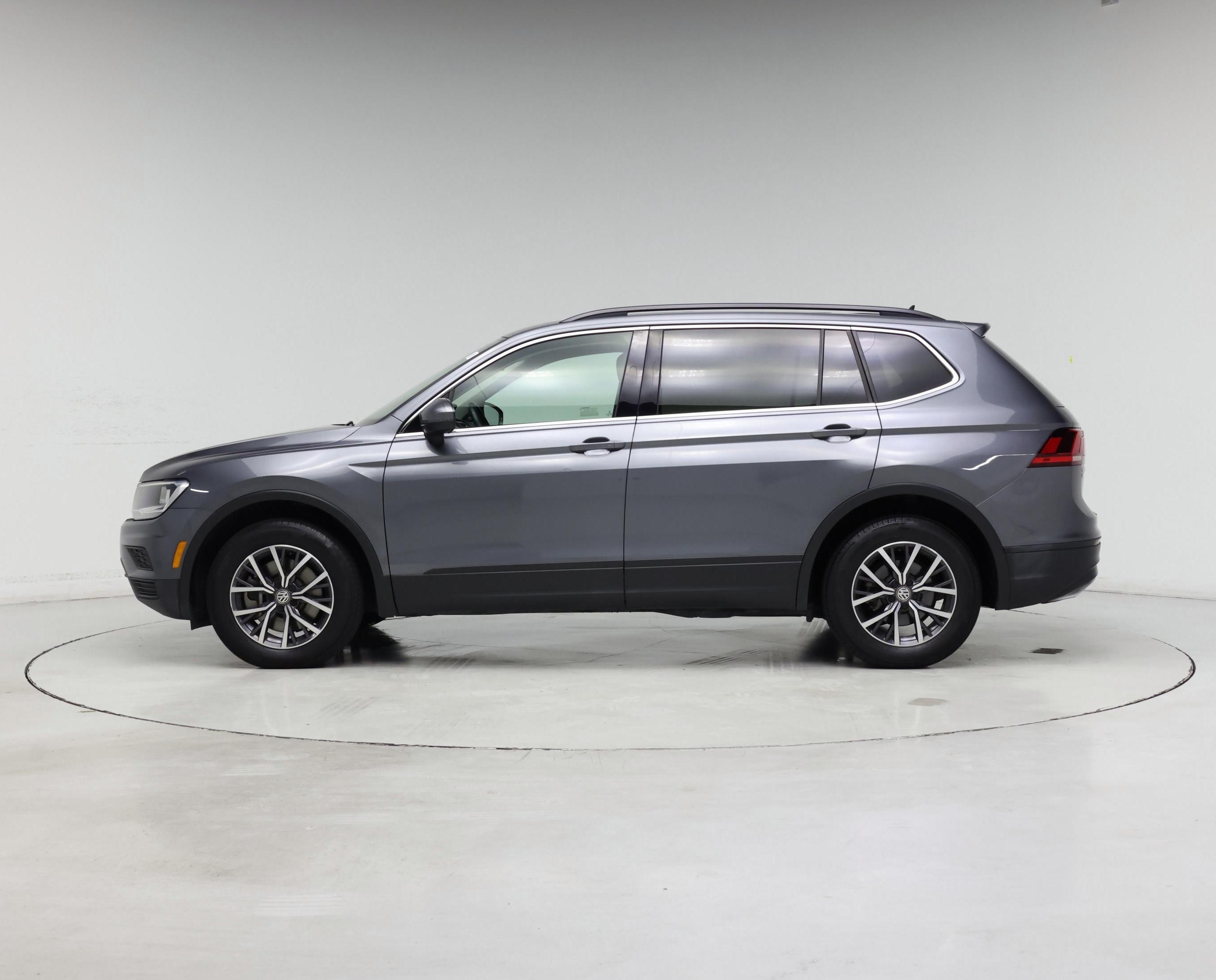 Thumbnail: 2019 Volkswagen Tiguan - 3