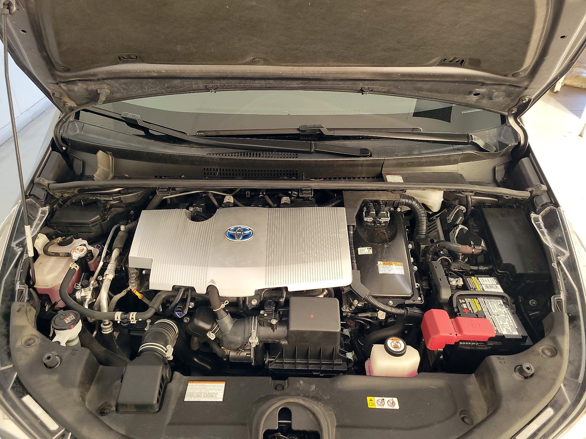 Thumbnail: 2022 Toyota Prius - 20