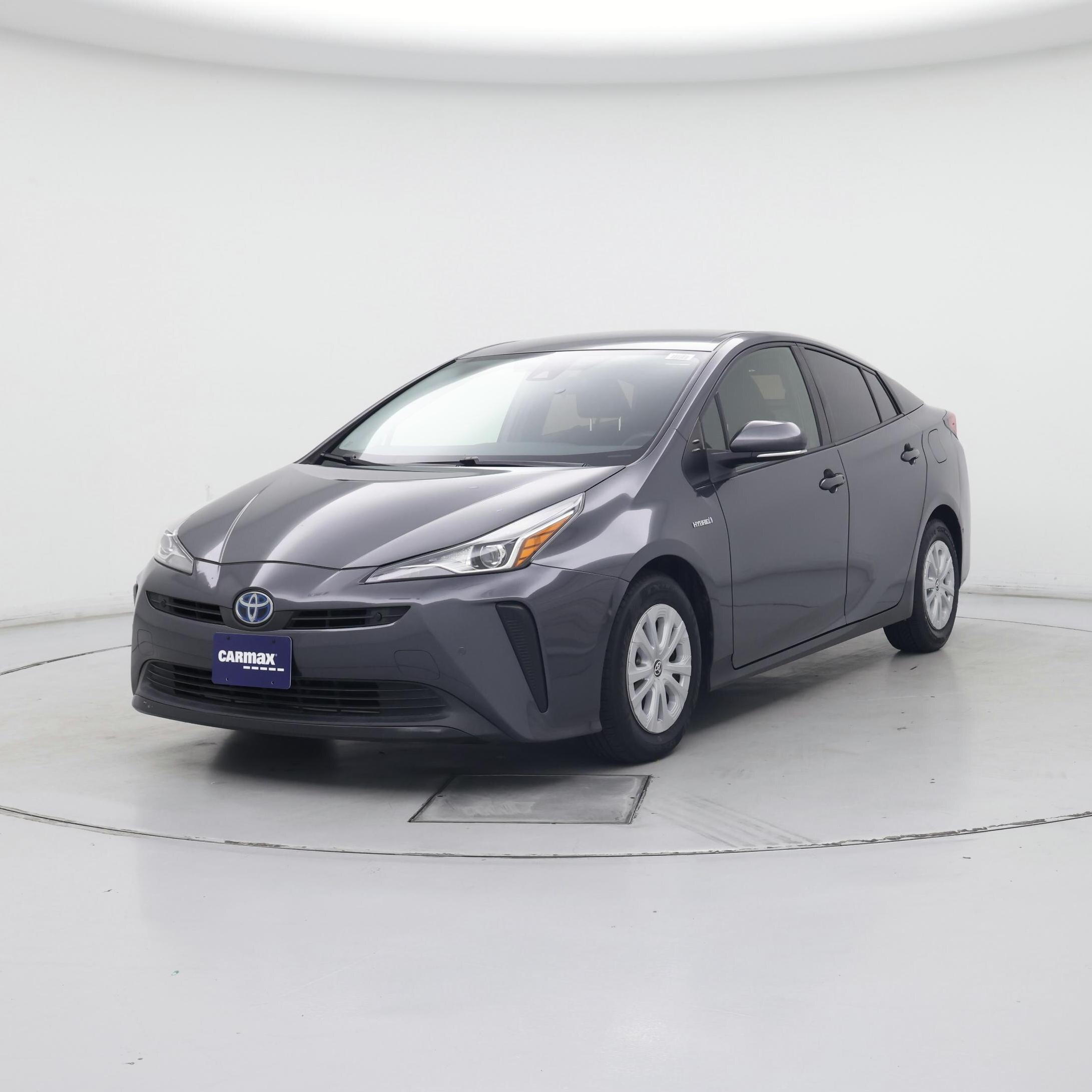 Thumbnail: 2022 Toyota Prius - 7