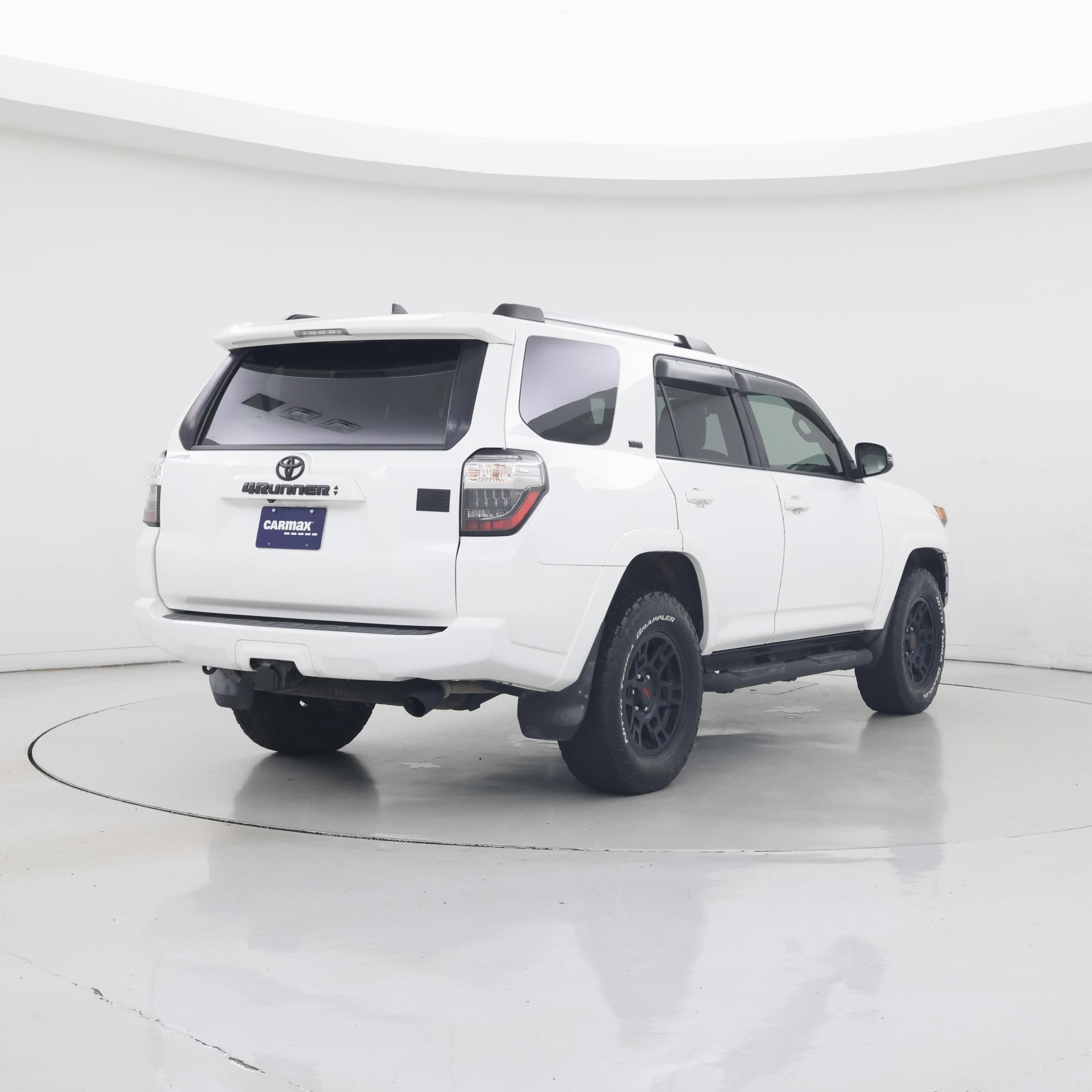 Thumbnail: 2021 Toyota 4Runner - 8
