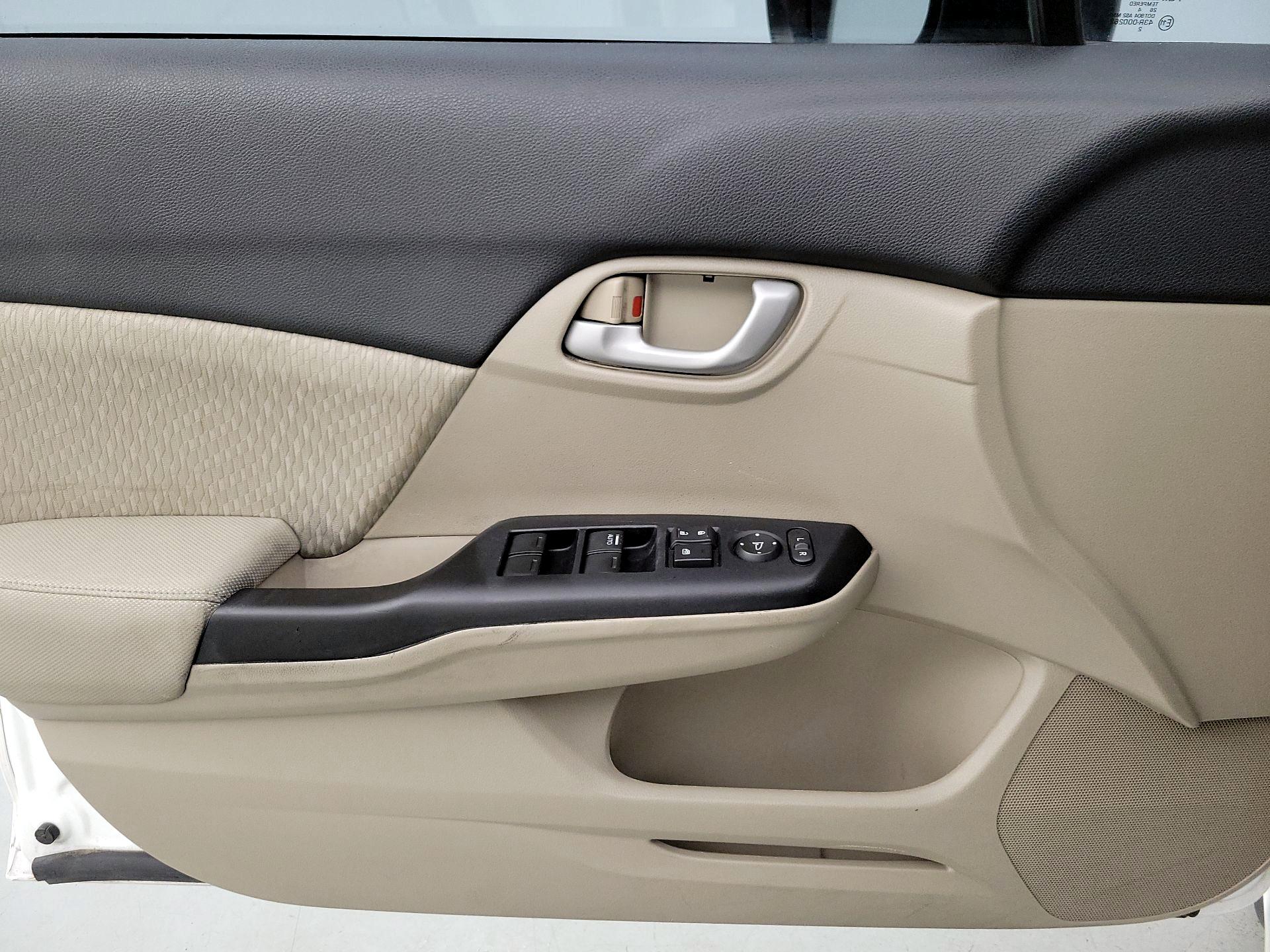 Thumbnail: 2014 Honda Civic - 12