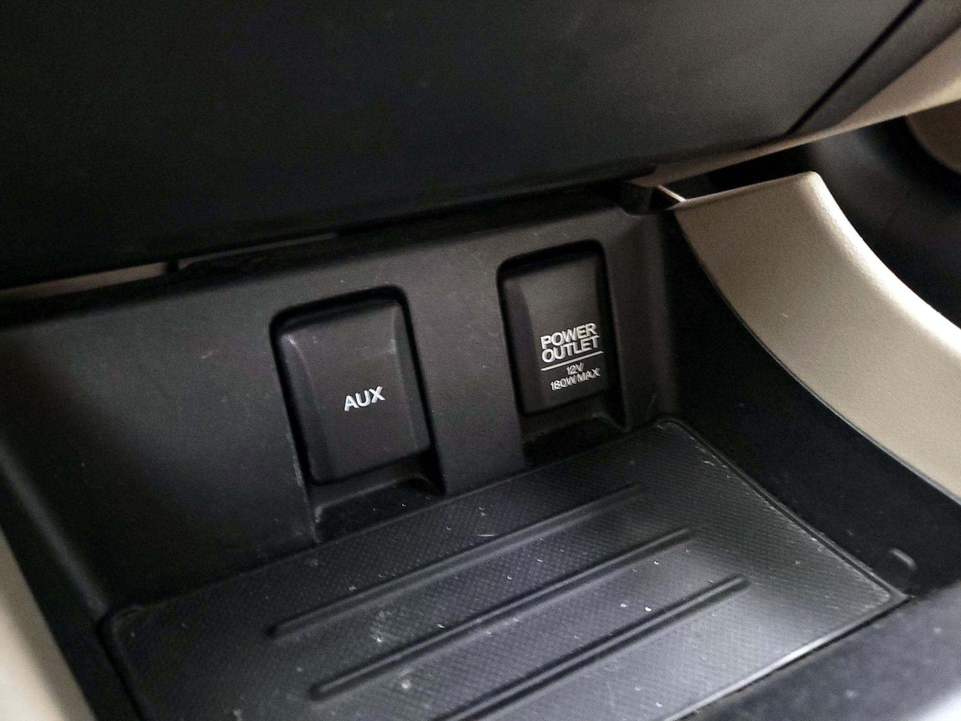 Thumbnail: 2014 Honda Civic - 18