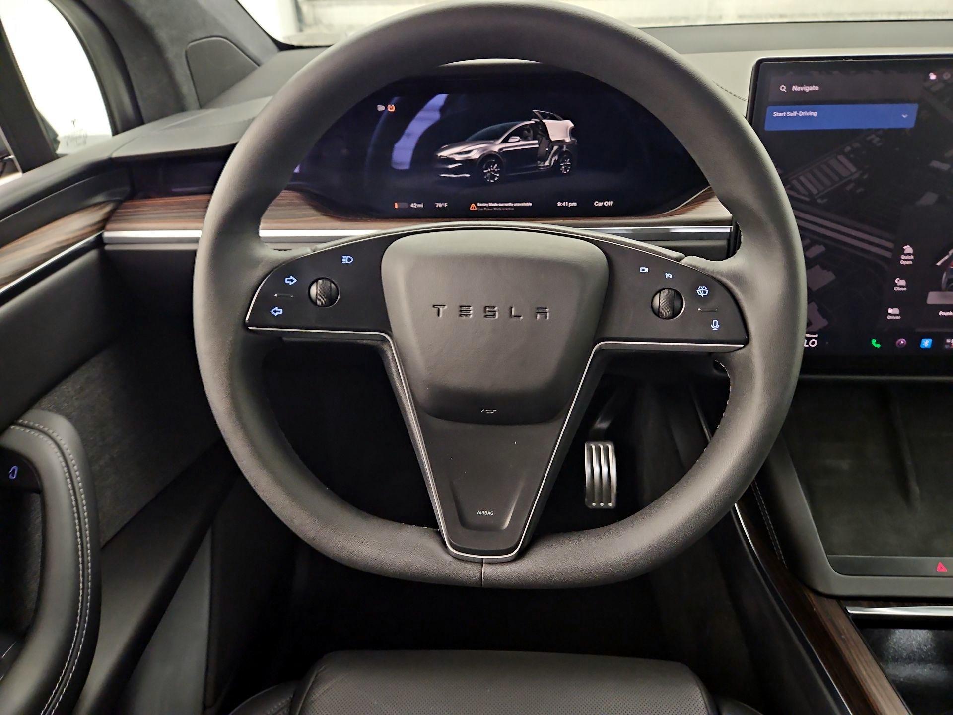 Thumbnail: 2025 Tesla Model X - 10