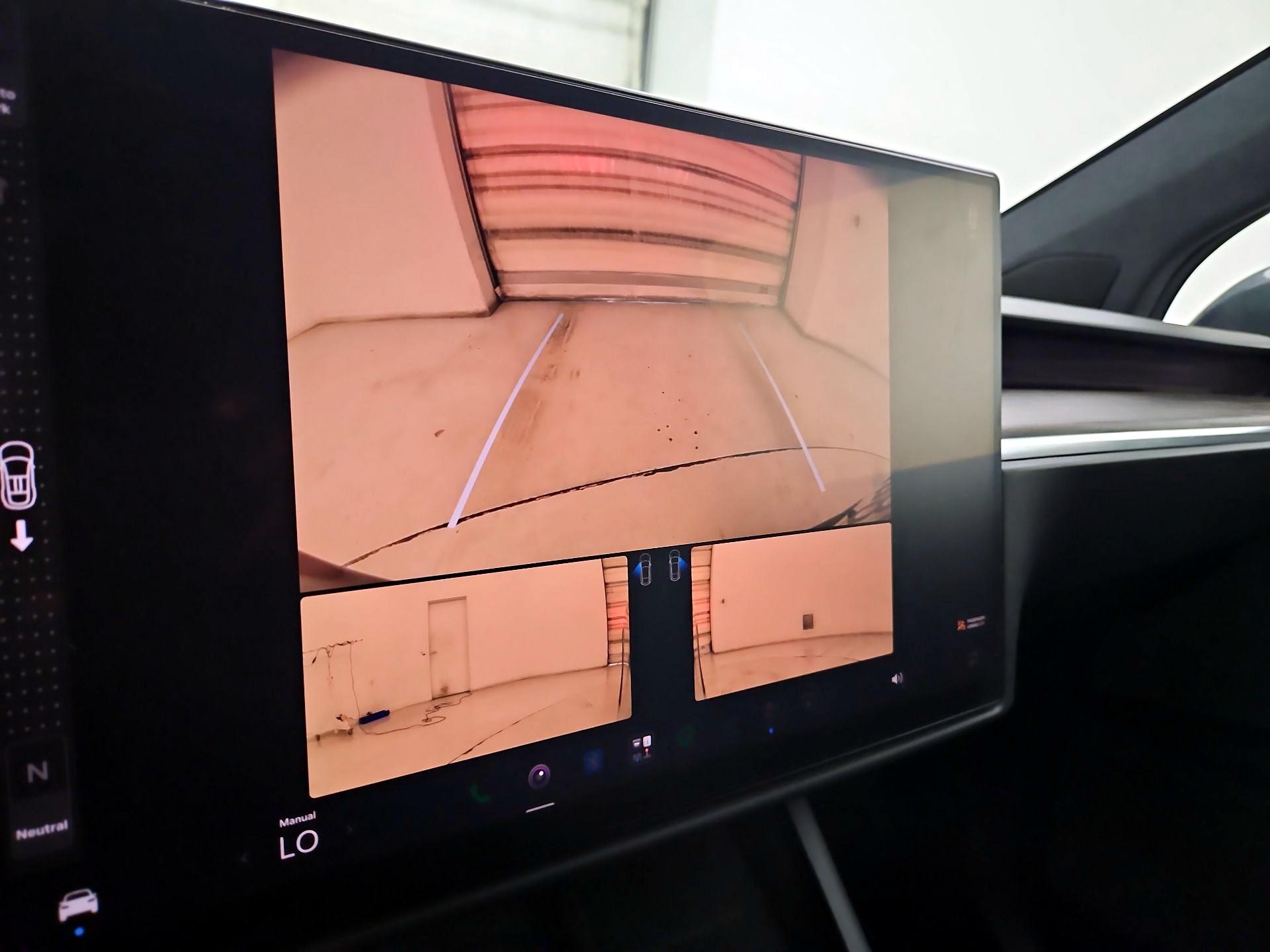 Thumbnail: 2025 Tesla Model X - 13