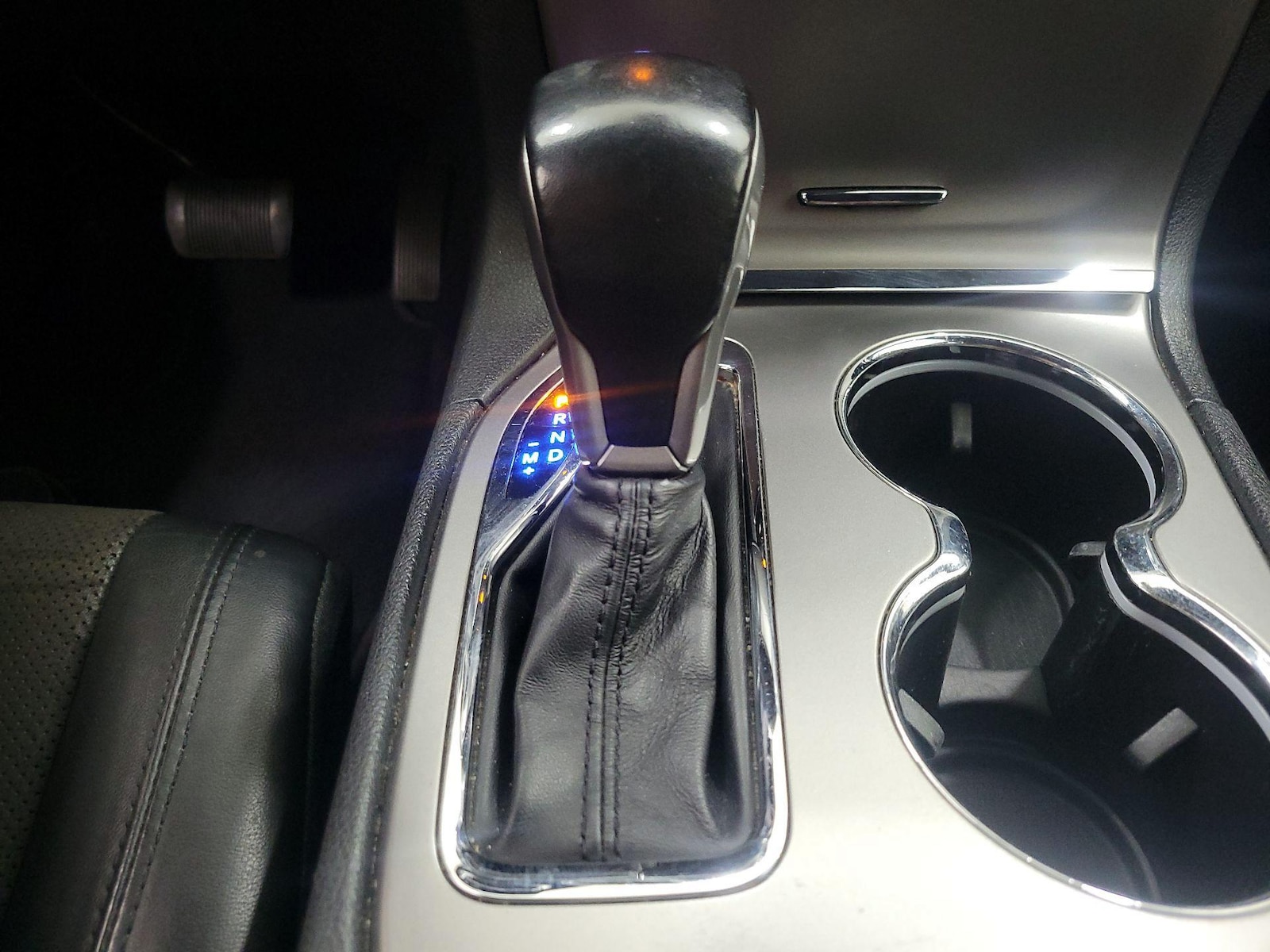 2020 Jeep Grand Cherokee Altitude - Photo 19