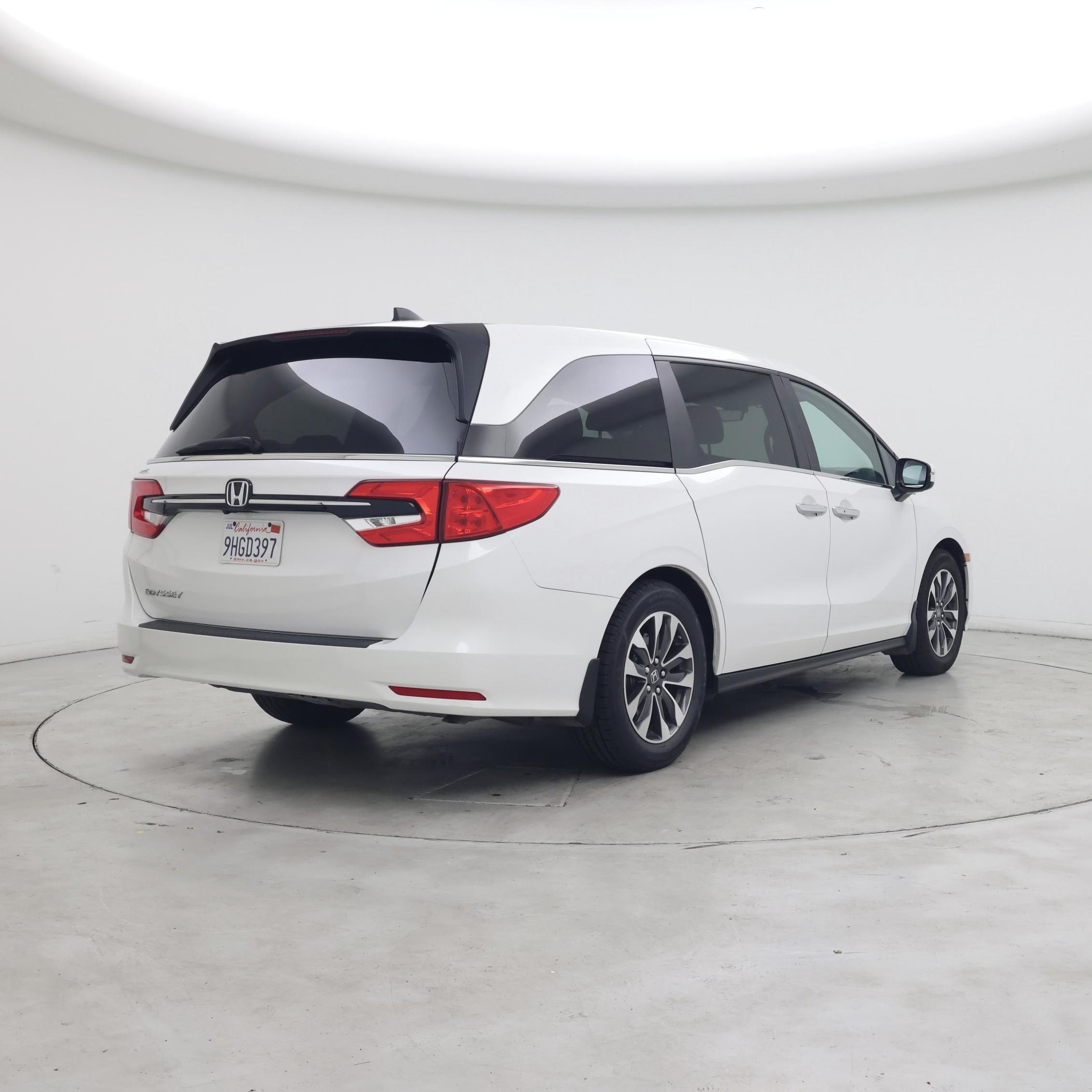 Thumbnail: 2023 Honda Odyssey - 8