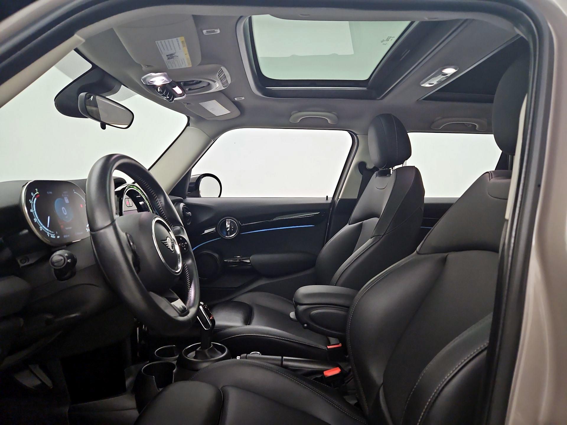 Thumbnail: 2022 MINI Cooper Hardtop - 20