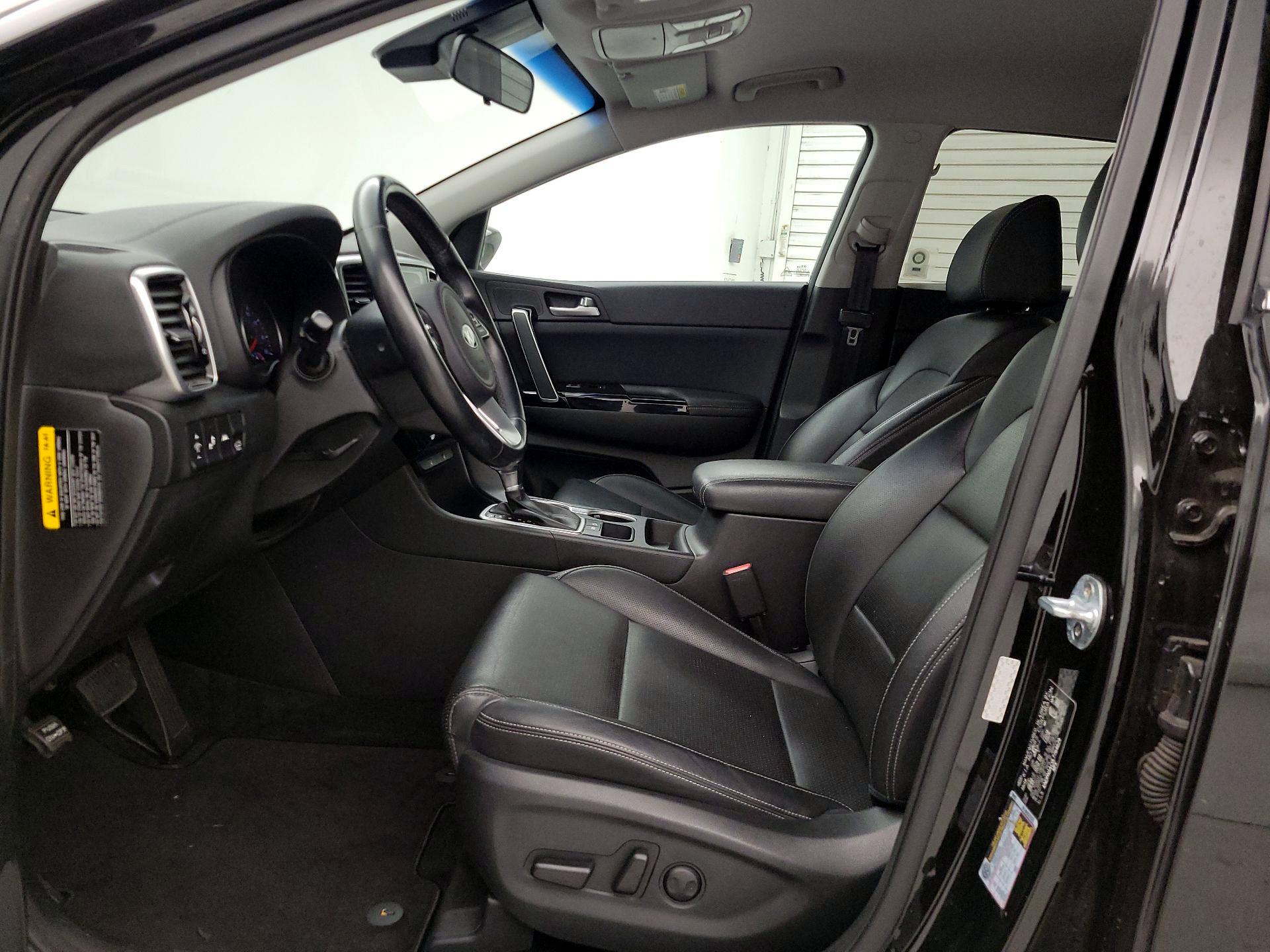 Thumbnail: 2020 Kia Sportage - 11