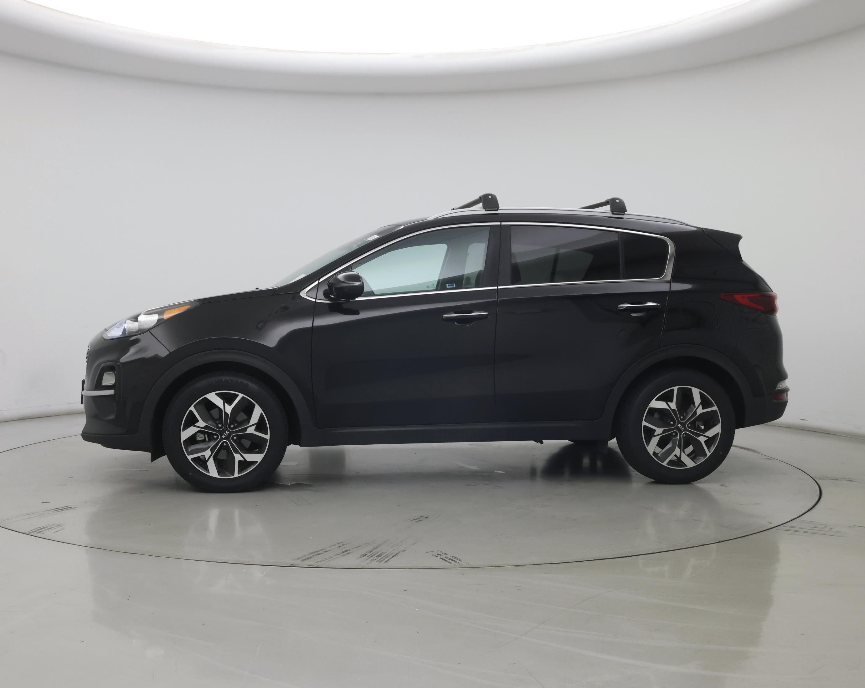 Thumbnail: 2020 Kia Sportage - 3