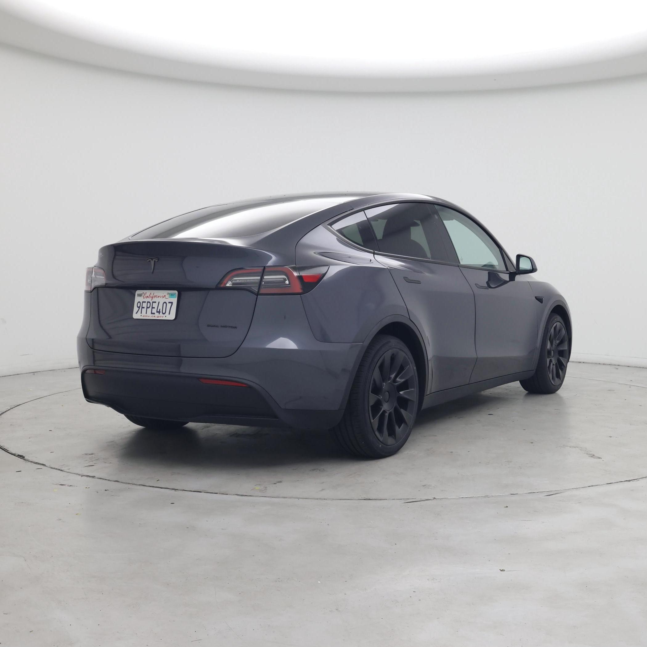 Thumbnail: 2023 Tesla Model Y - 8