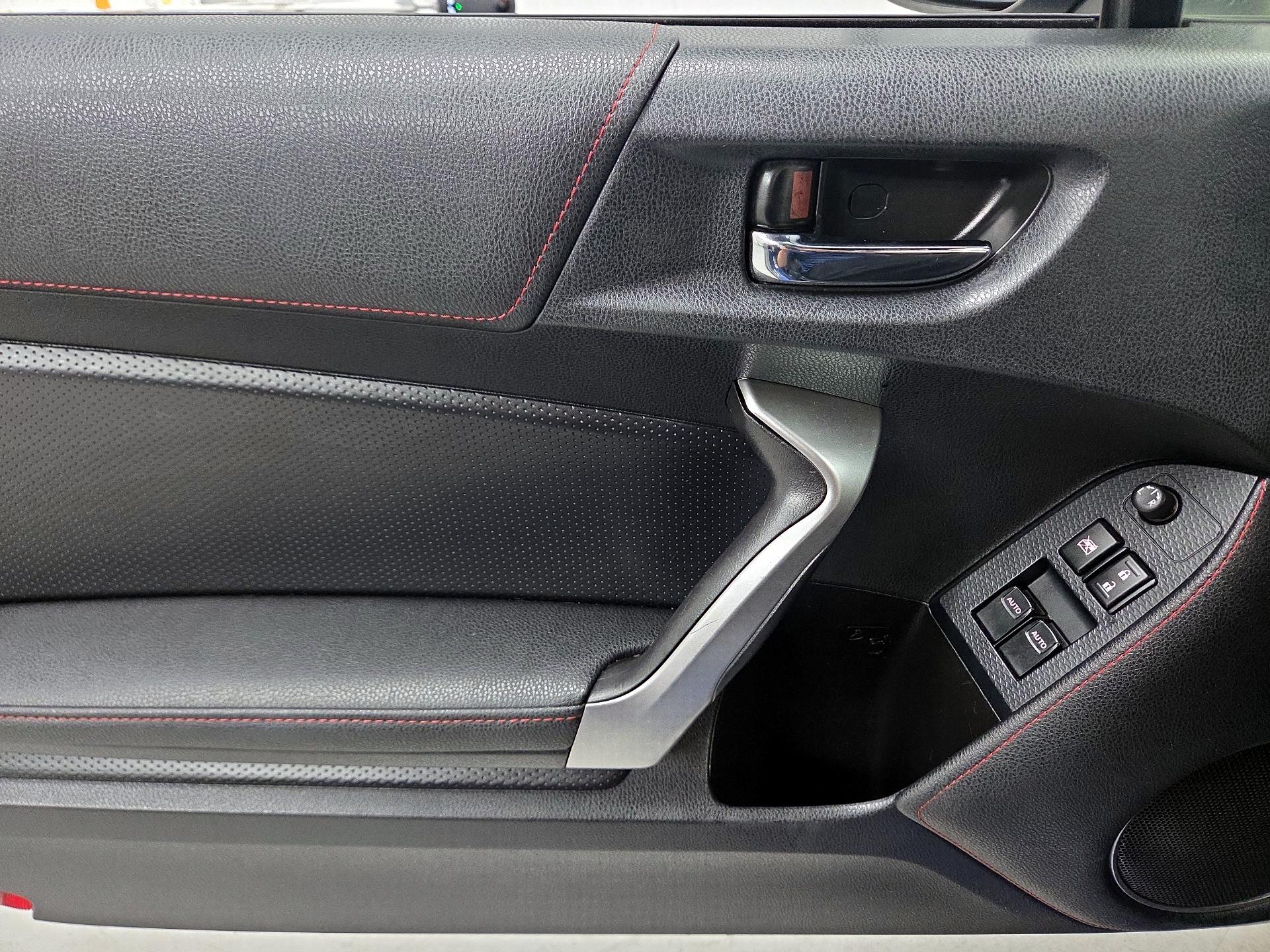 Thumbnail: 2015 Scion FR-S - 12