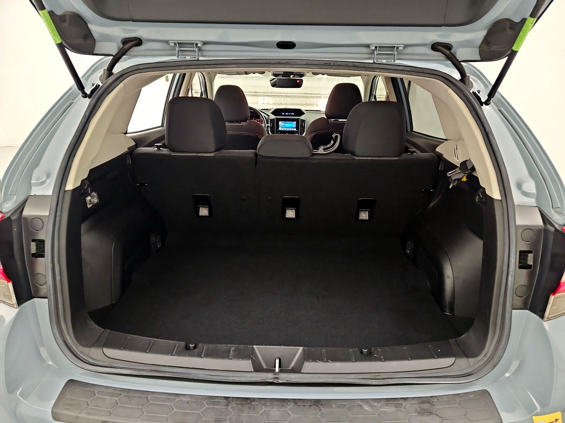 Thumbnail: 2019 Subaru Crosstrek - 18