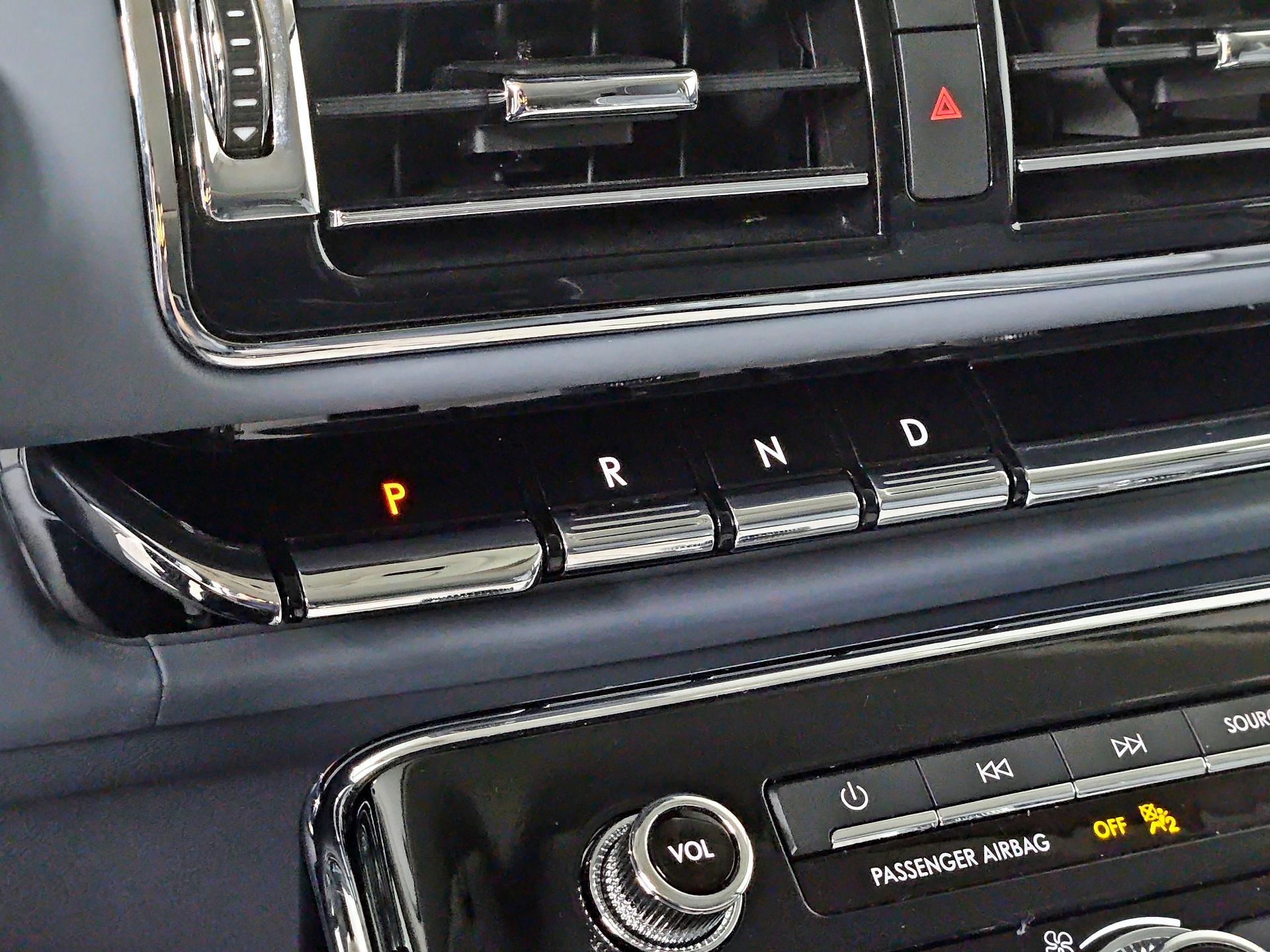 Thumbnail: 2019 Lincoln Navigator L - 18