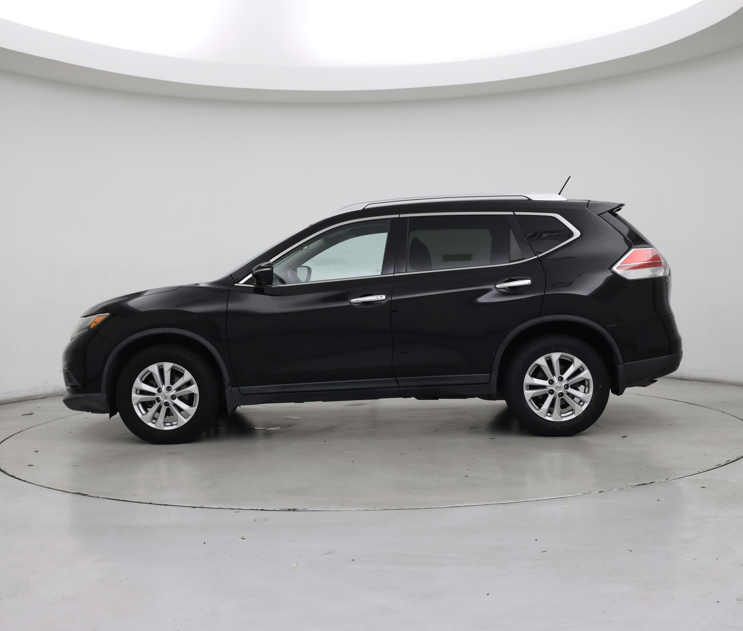 Thumbnail: 2015 Nissan Rogue - 3