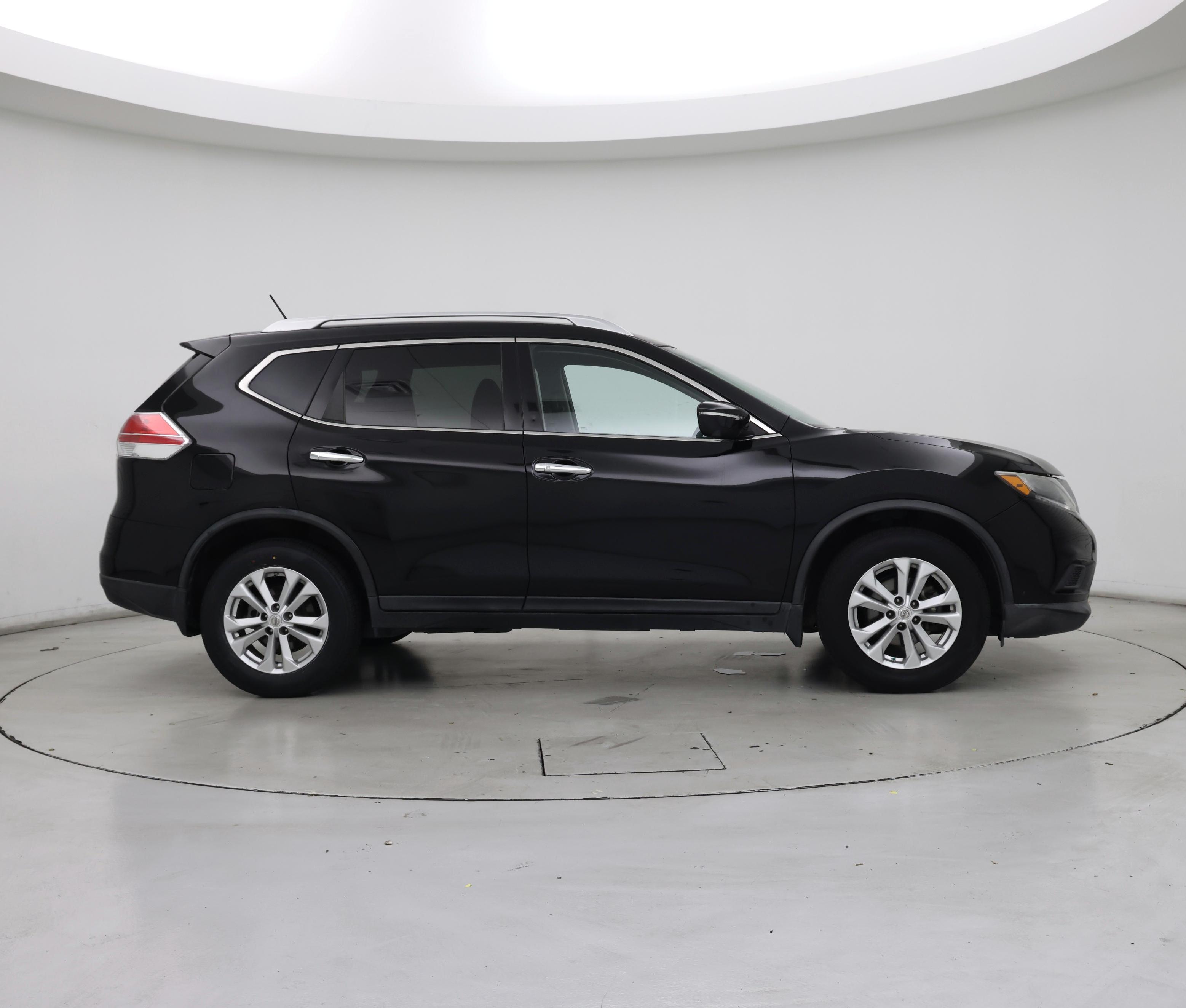 Thumbnail: 2015 Nissan Rogue - 7